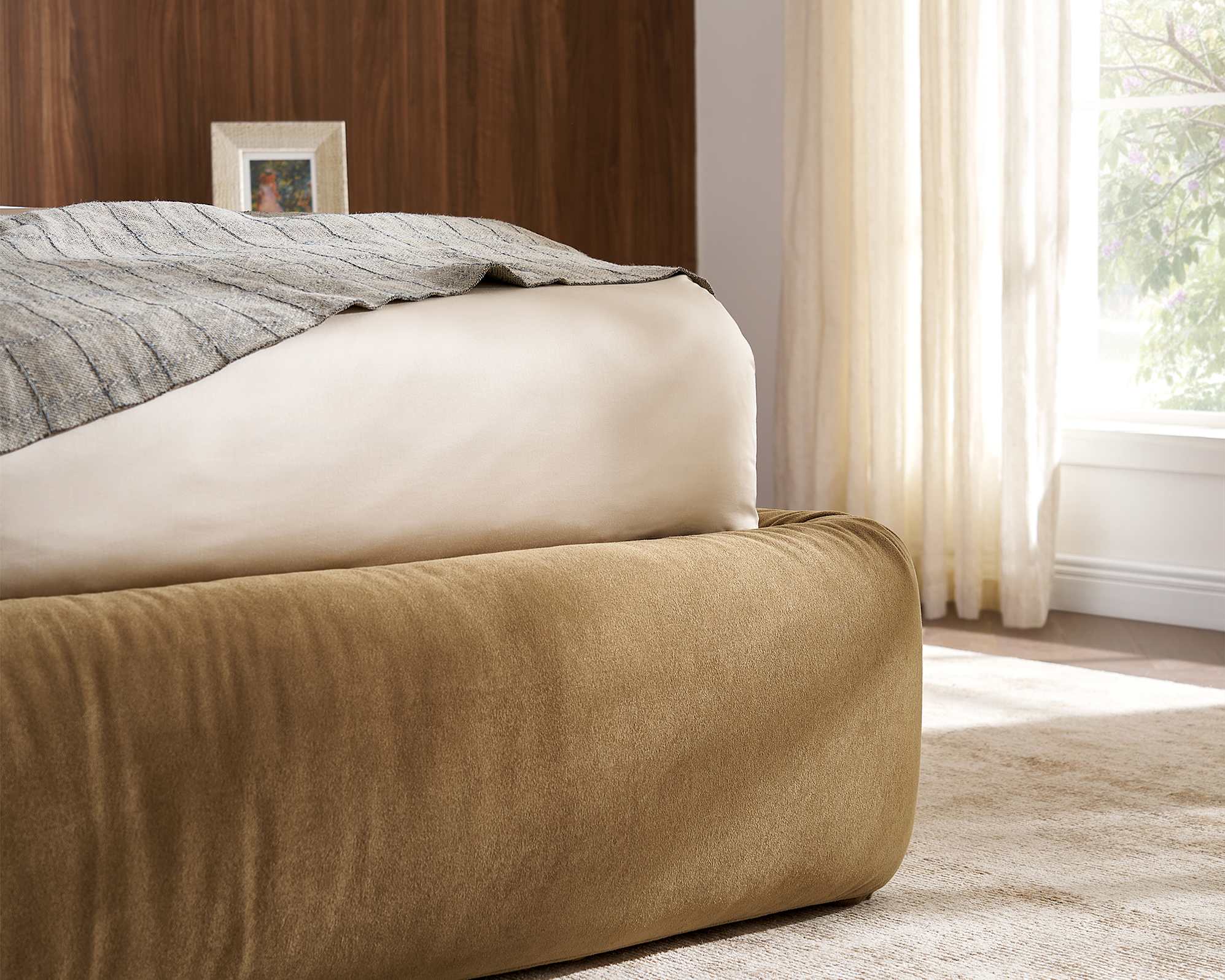 Camille Storage Bed 4