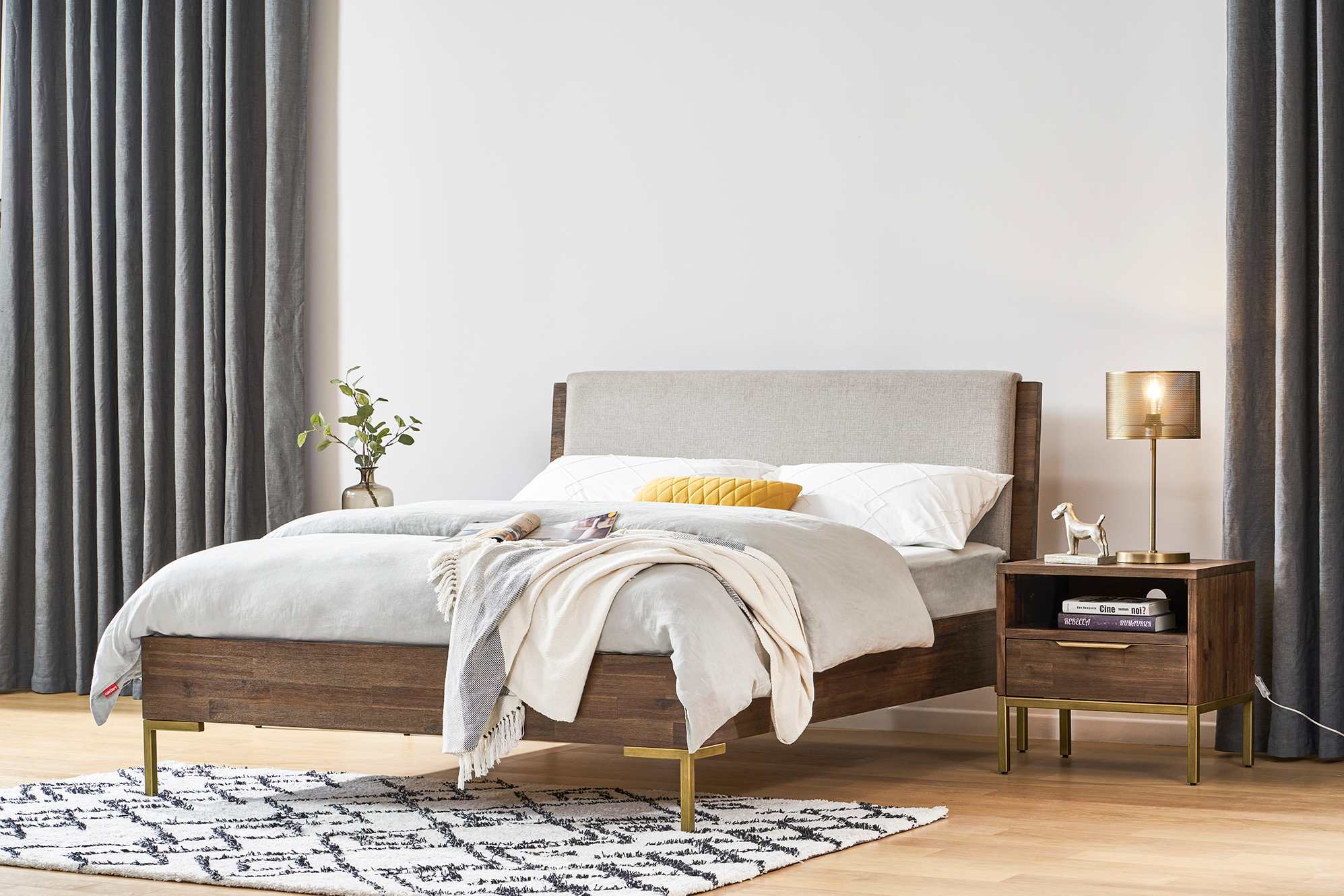 Hudson Bed with 2 Bedside Tables 3