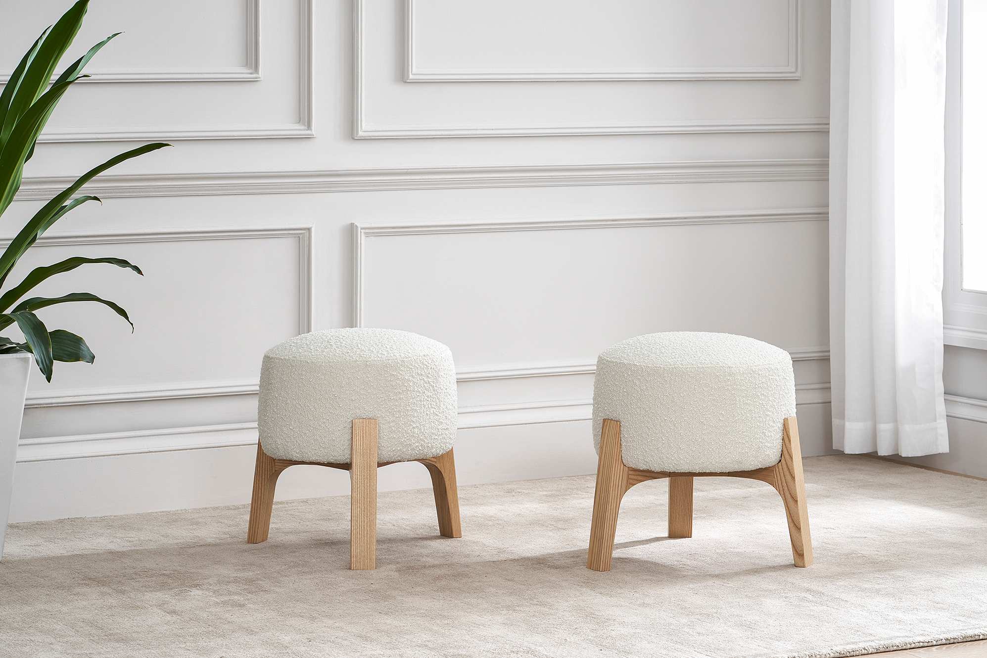 Kit Bouclé Stool 5