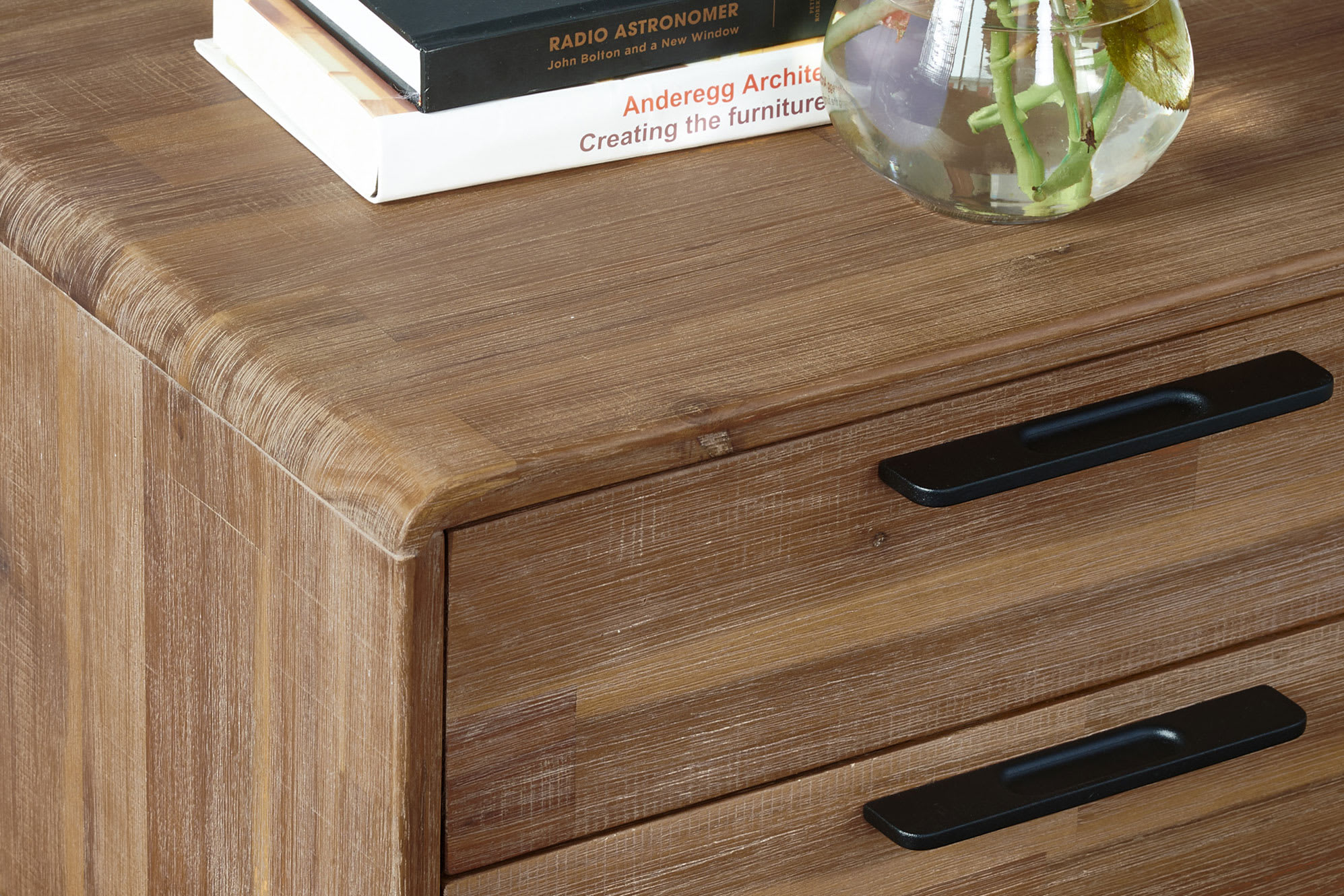 Madison Bed with Seb Bedside Table Set 8