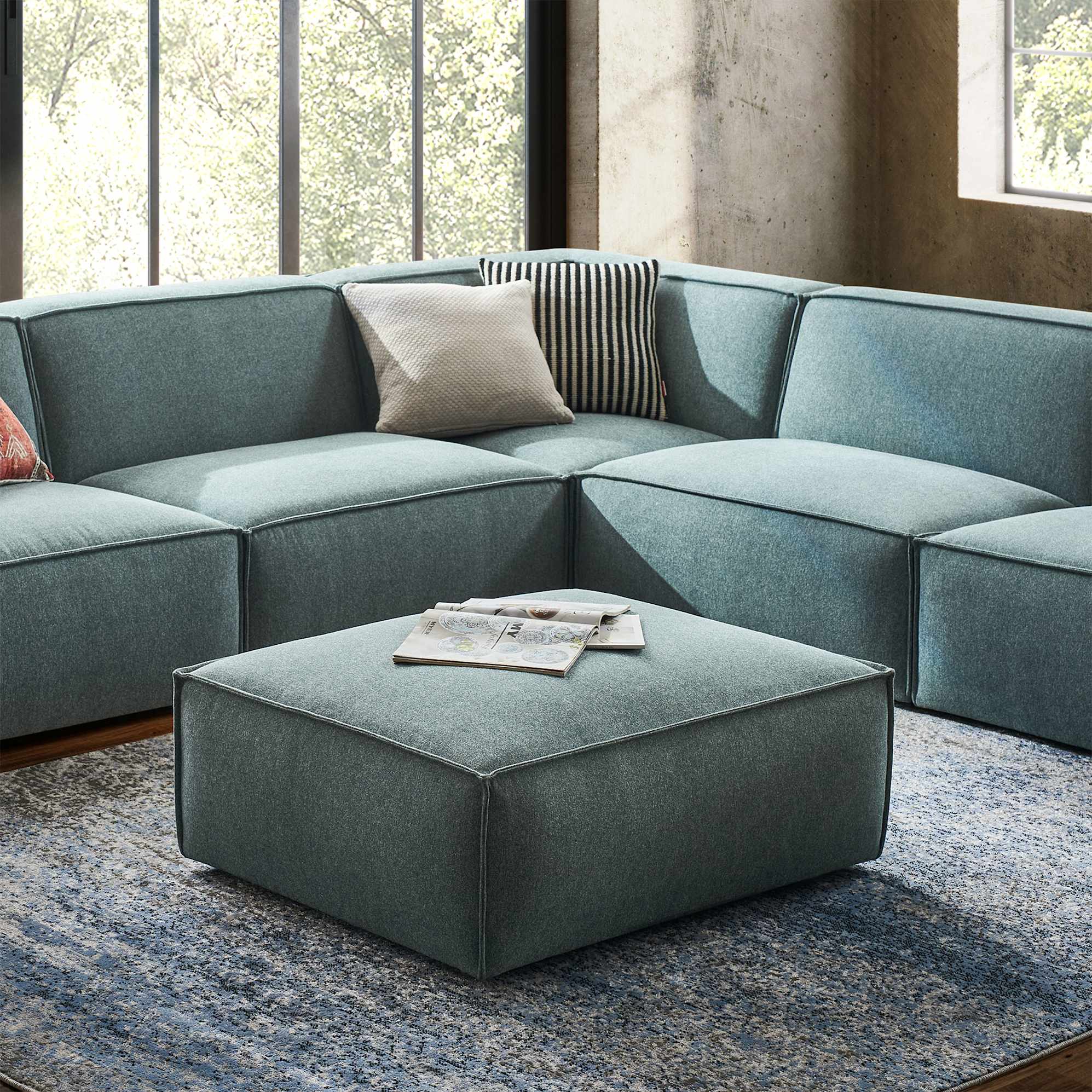 Jonathan Ottoman, Zenith Blue lifestyle