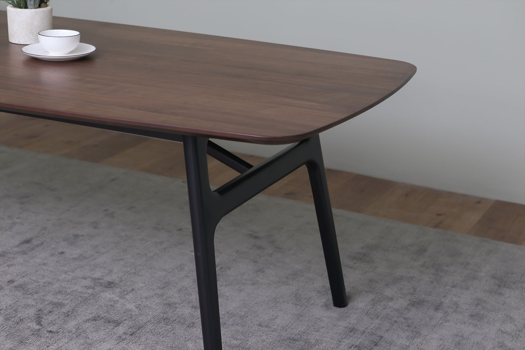 Joshua Dining Table 3