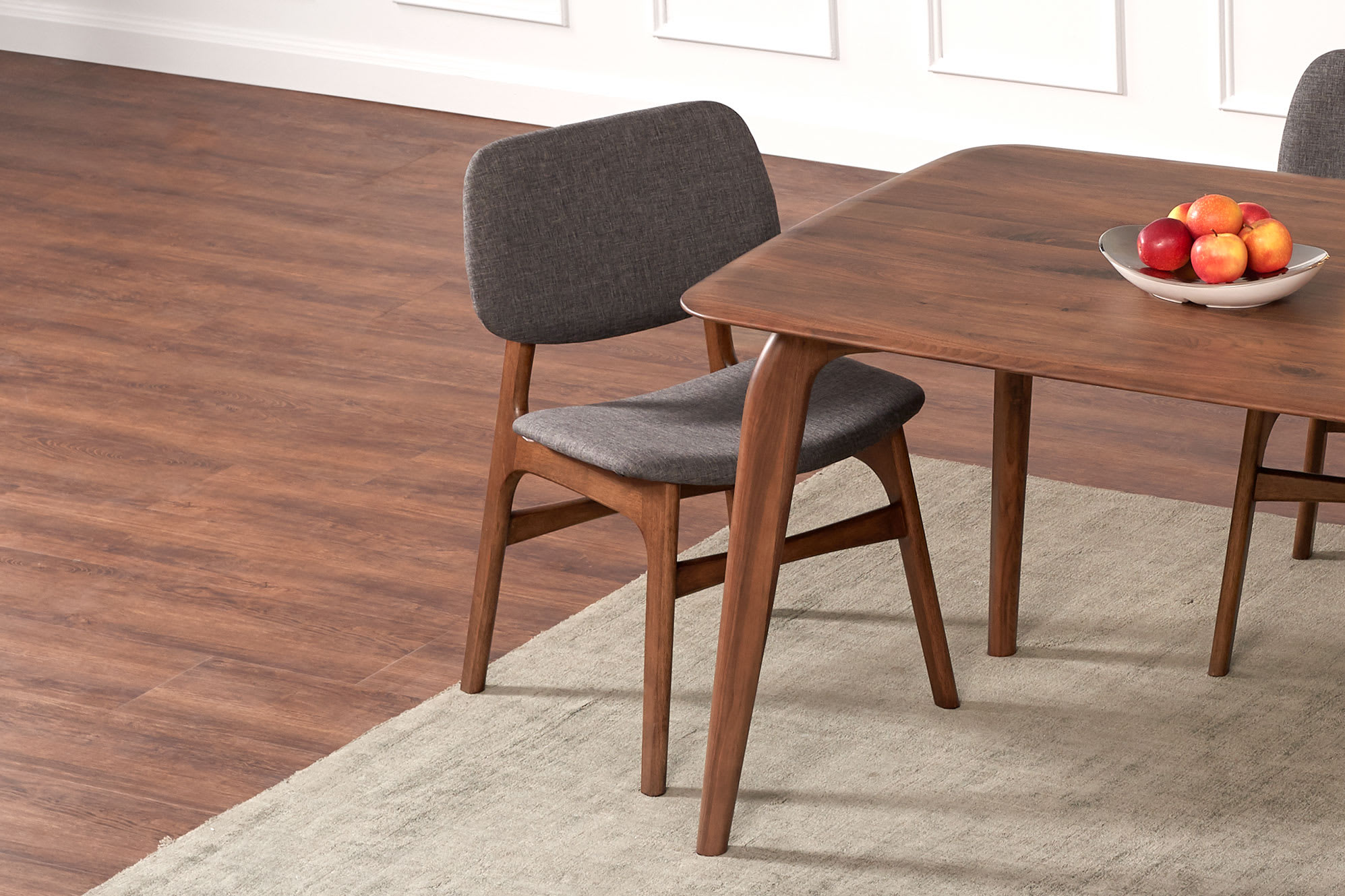 Vincent Dining Table with 4 Joshua Chairs, Walnut 7