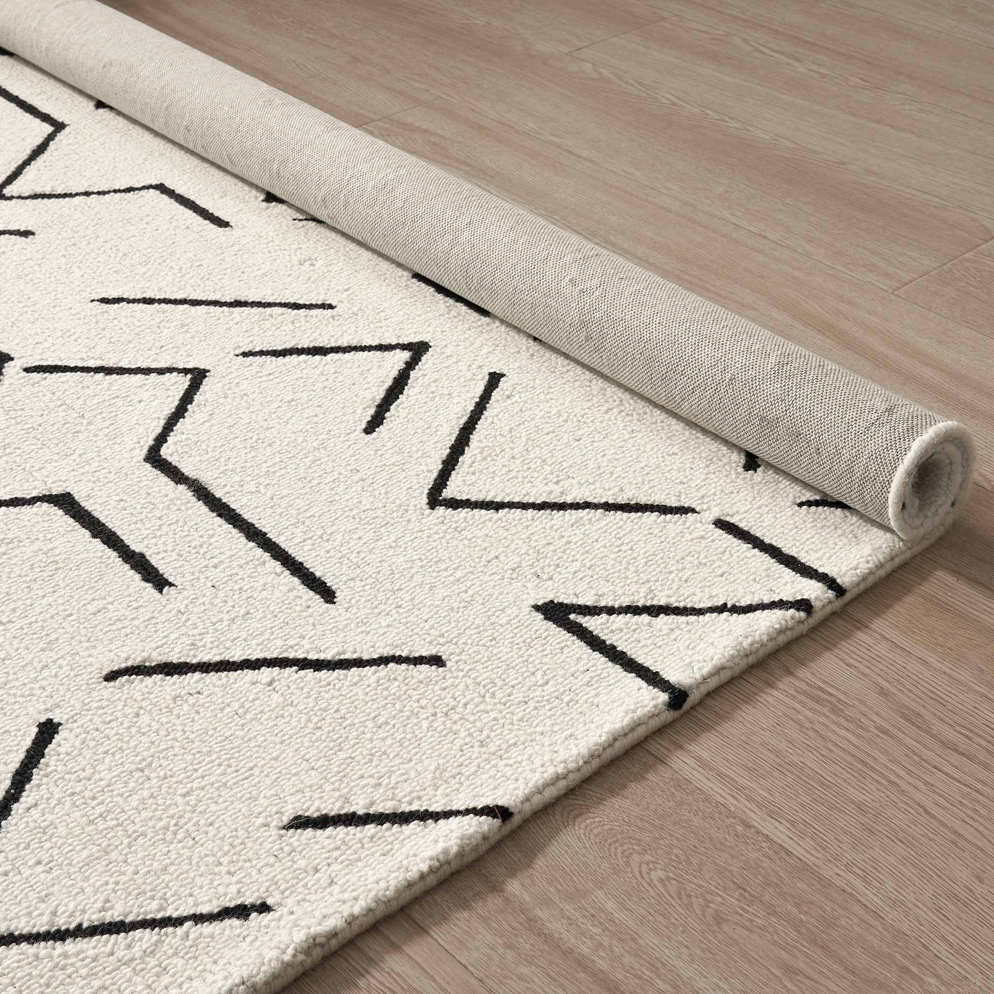 Lorenzo Wool Area Rug 8