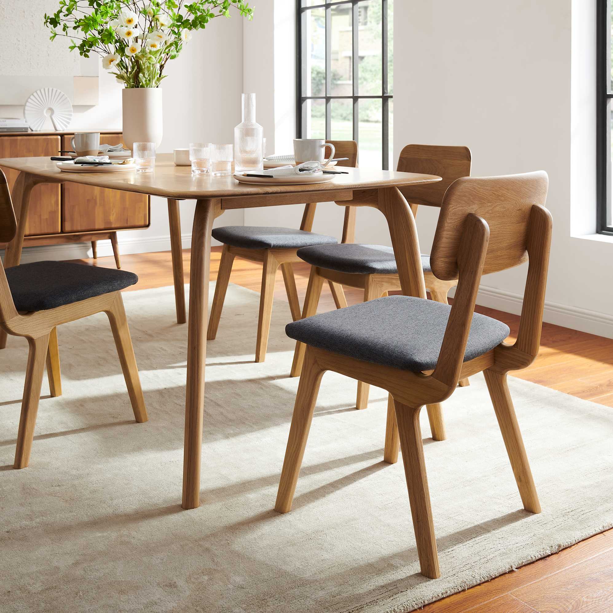 Vincent Chair, Oak | Castlery US