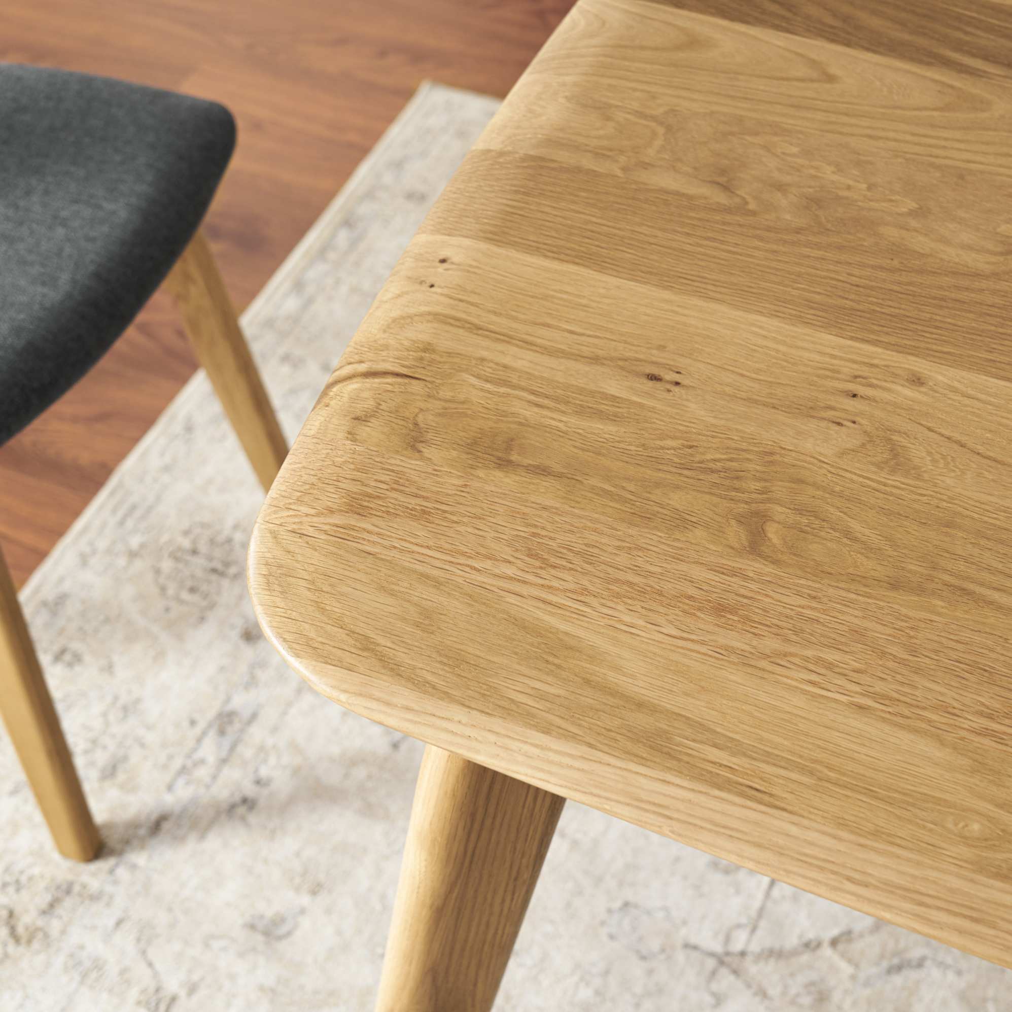 Vincent Dining Table with 4 Chairs, Oak 5