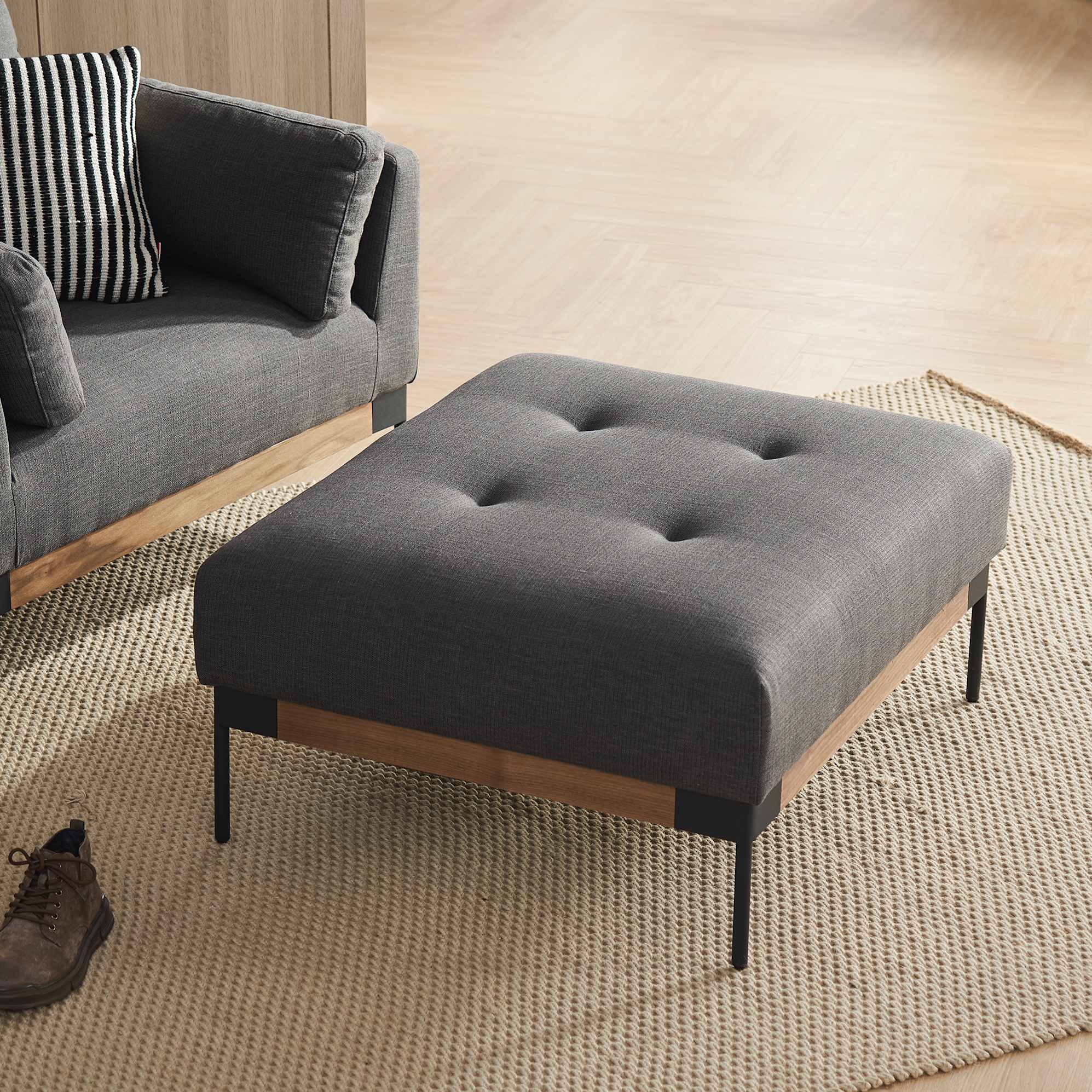 Ethan Sofa with Ottoman 4