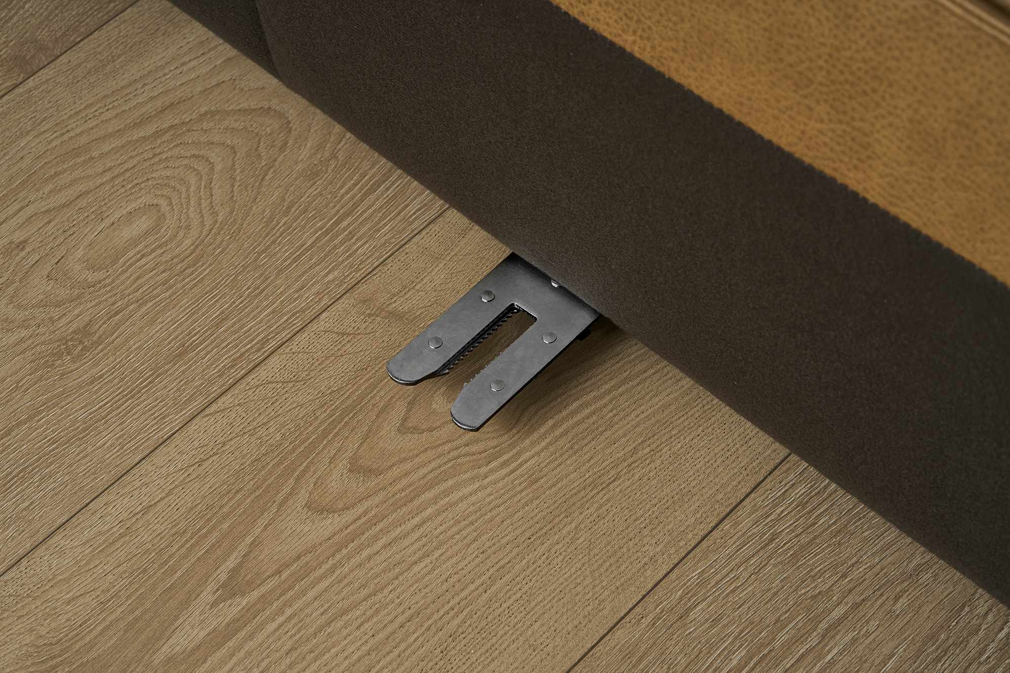 Jonathan Leather 3 Seater Sofa 7