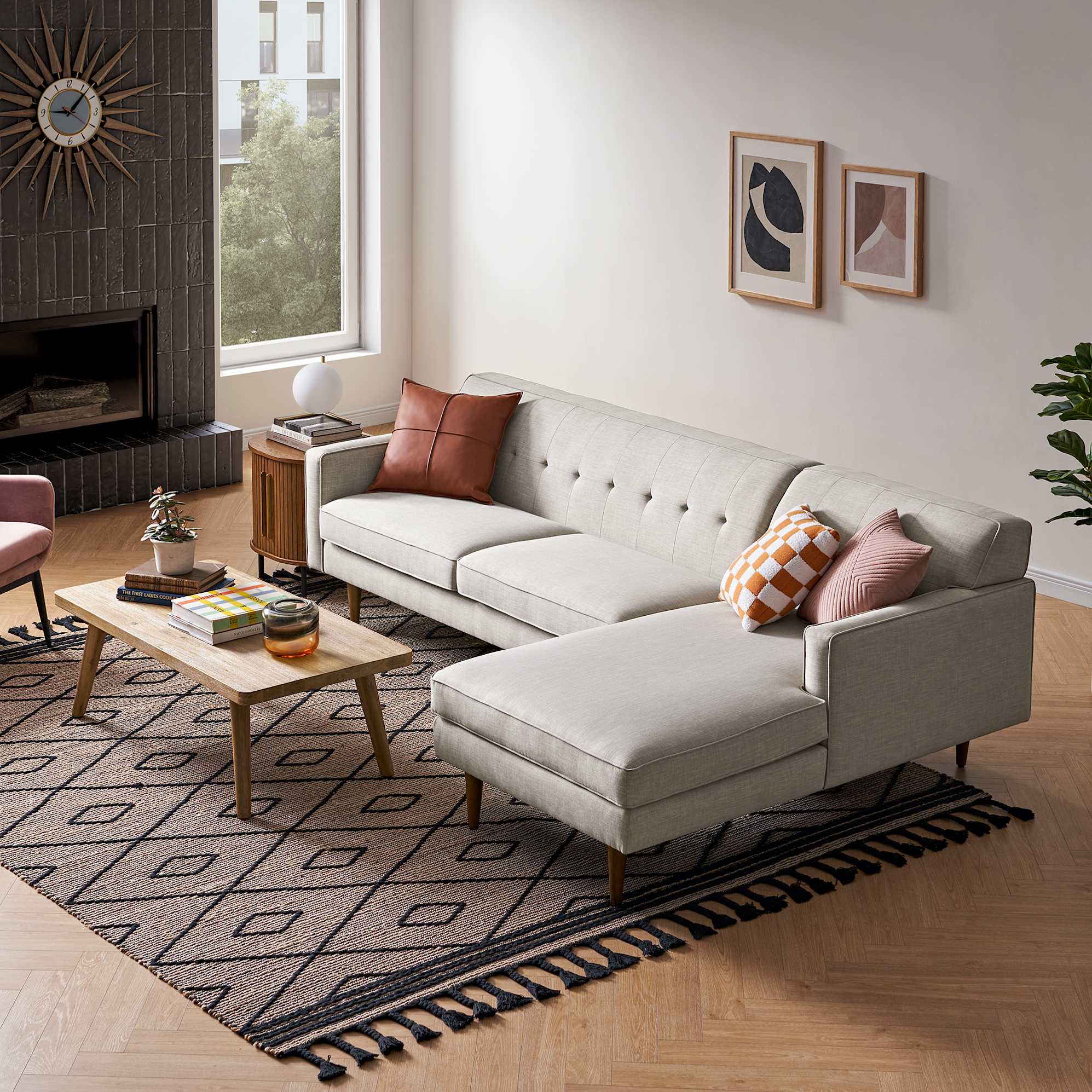 Elias Chaise 3