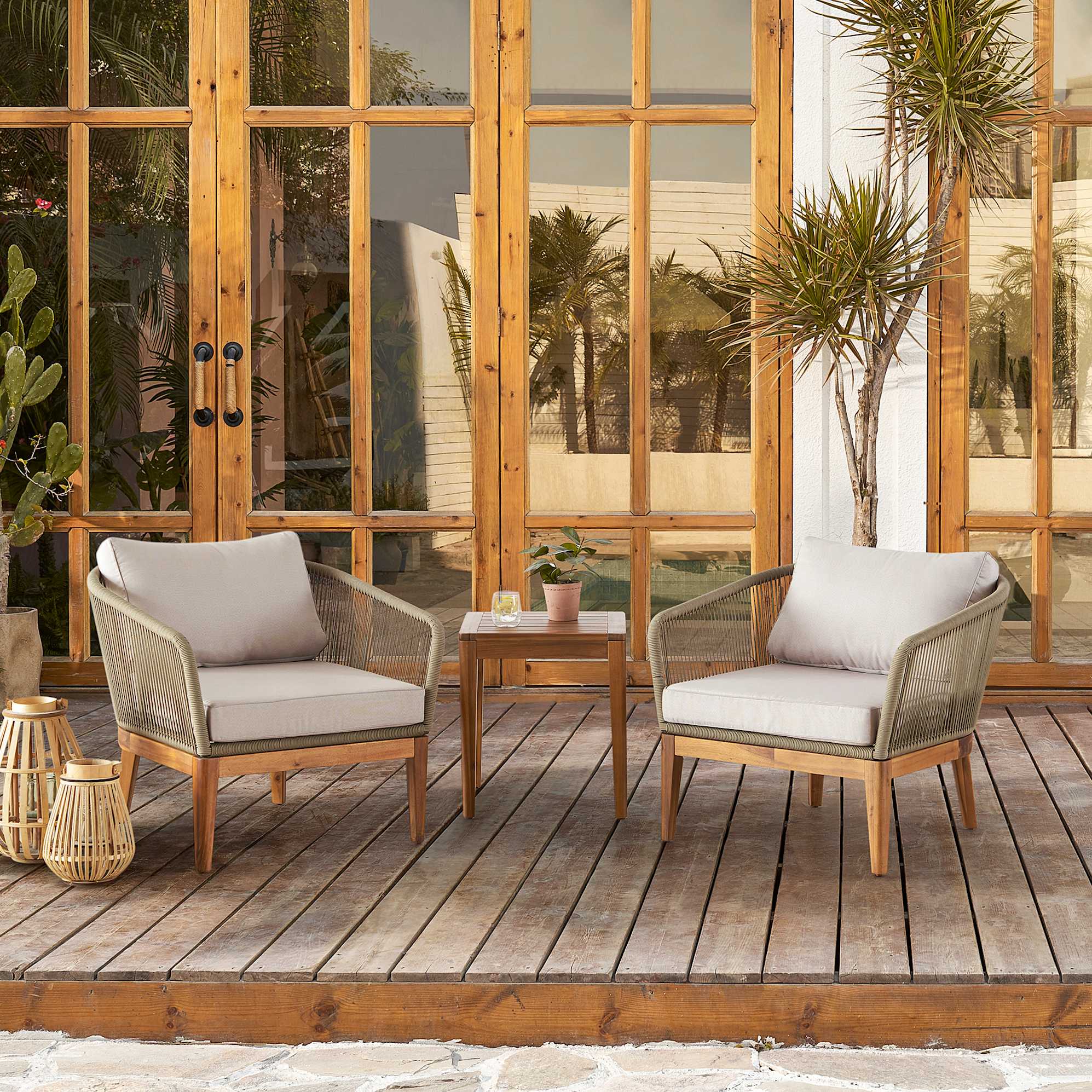 Maui Outdoor Side Table 2