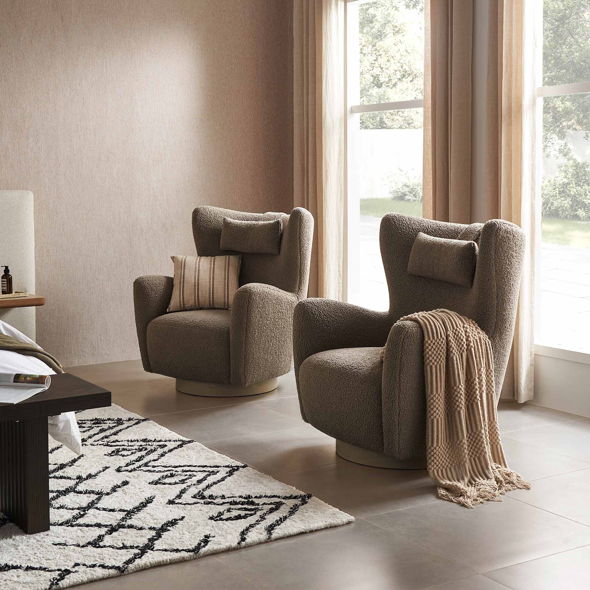Colette Swivel Armchair 3