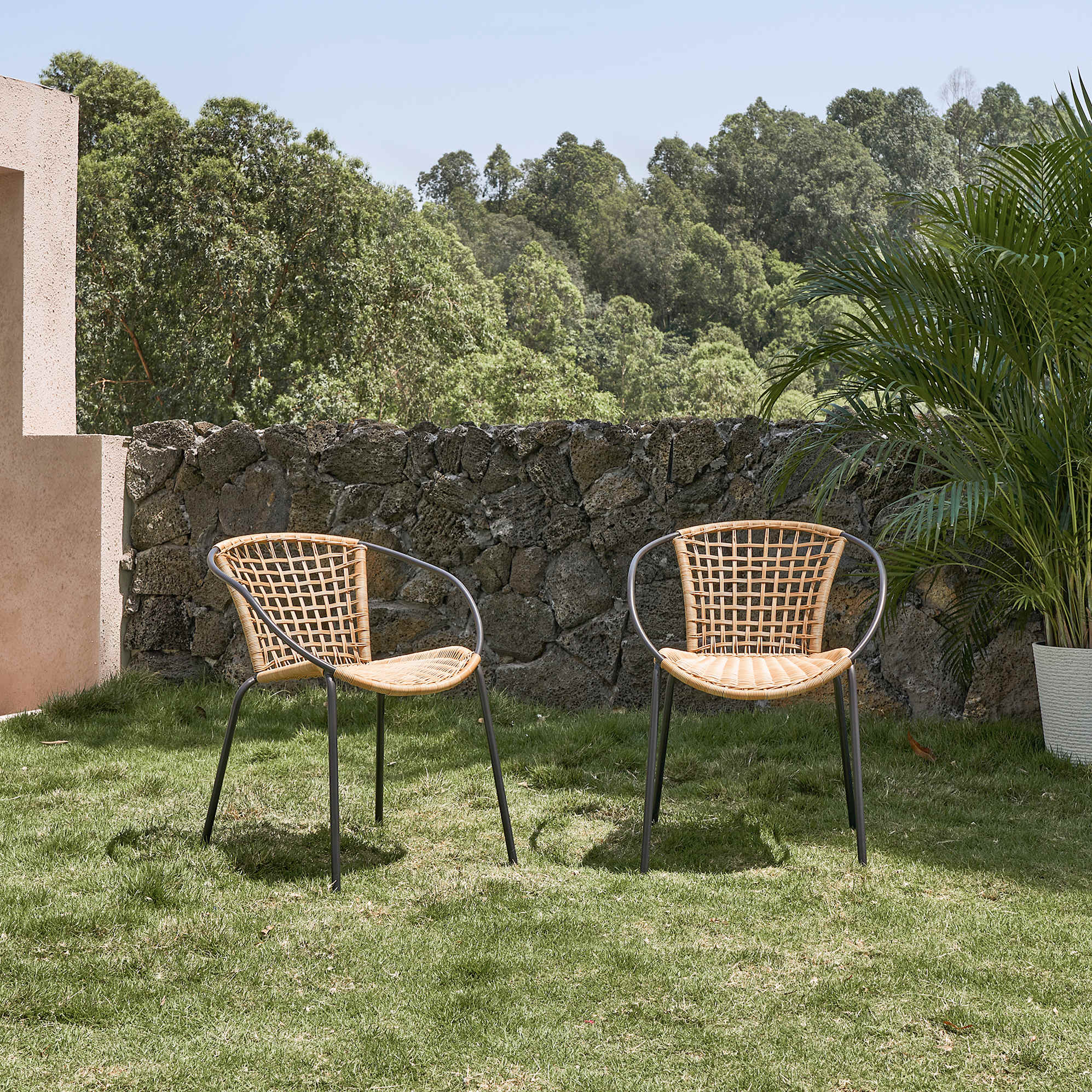 Balcony Round Foldable Table with 2 Como Chairs Set 2