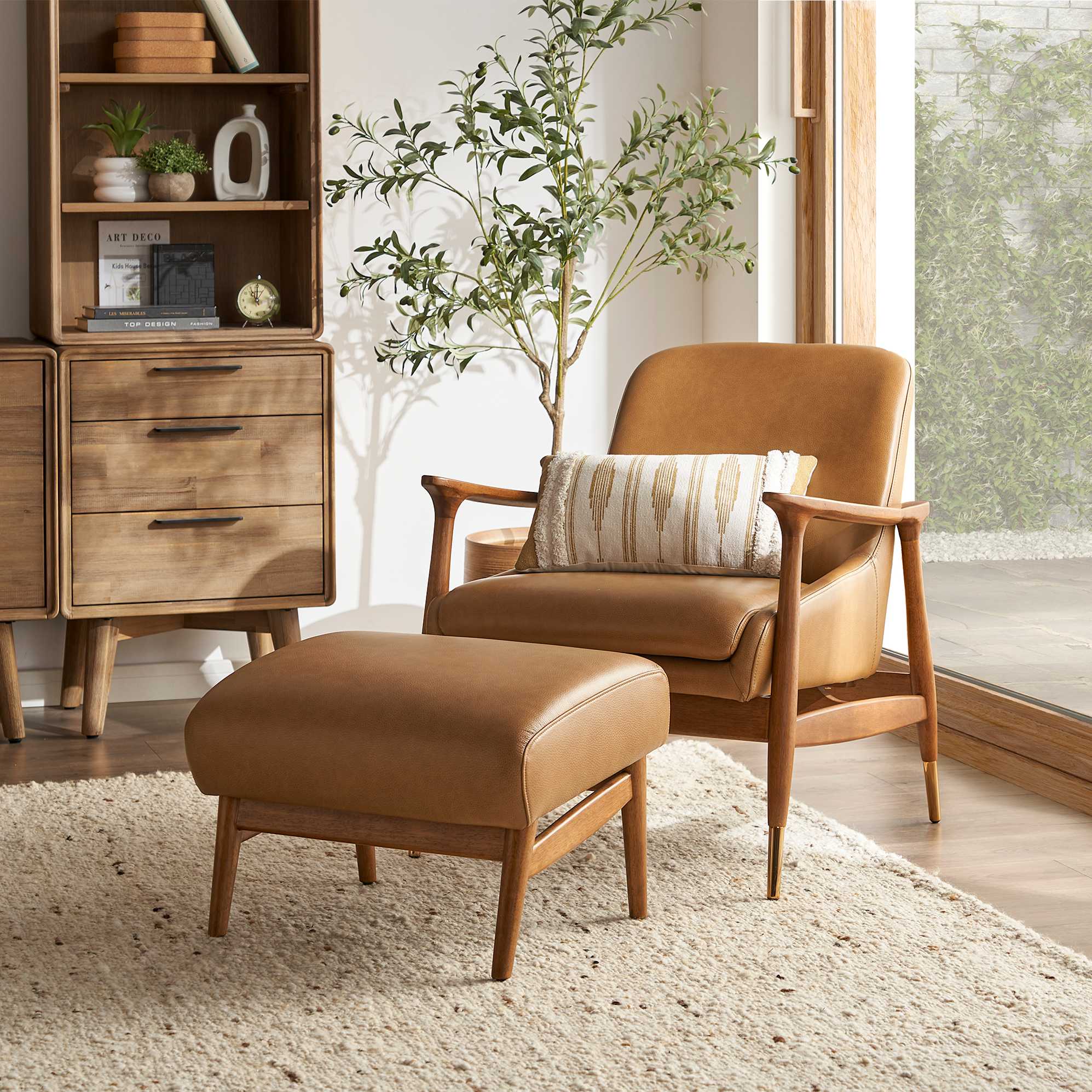 Desmond Leather Ottoman 3