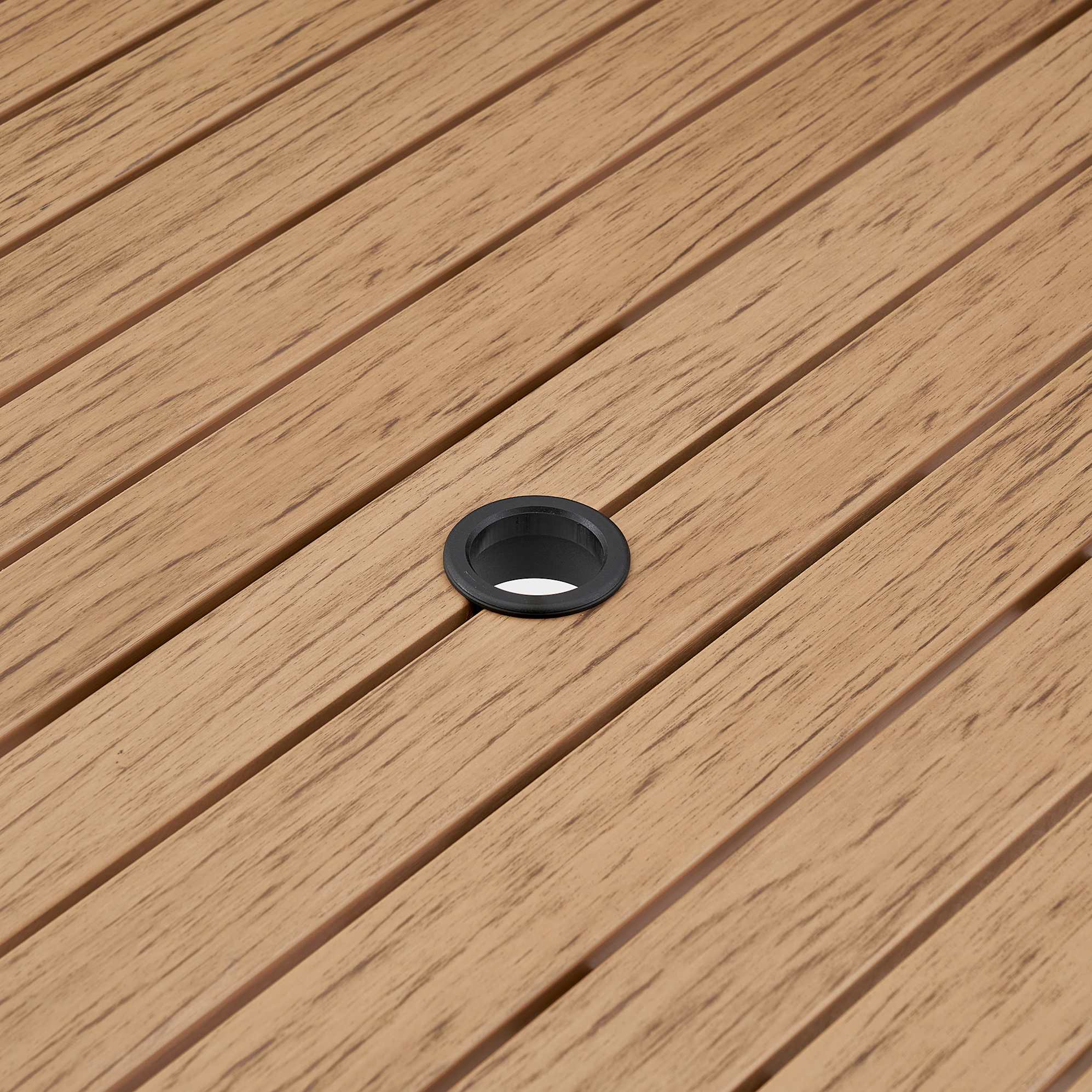 Sierra Outdoor Dining Table 5
