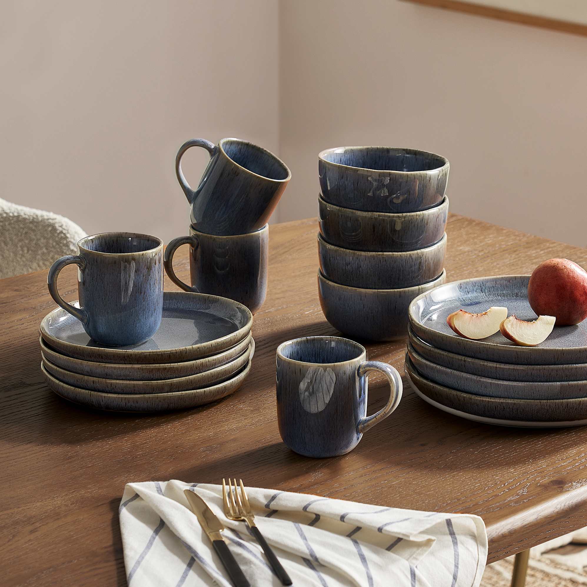 Renoir 16-Piece Dinnerware Set, Moonlight Blue lifestyle
