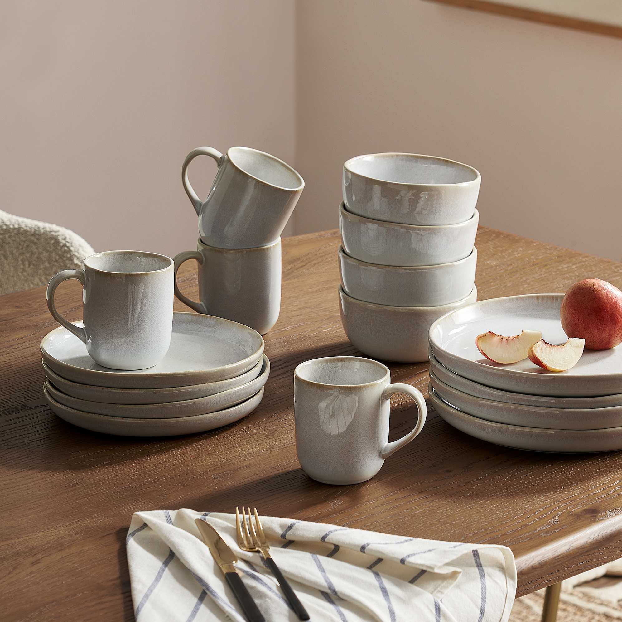 Renoir Cereal Bowls, Set of 4 4