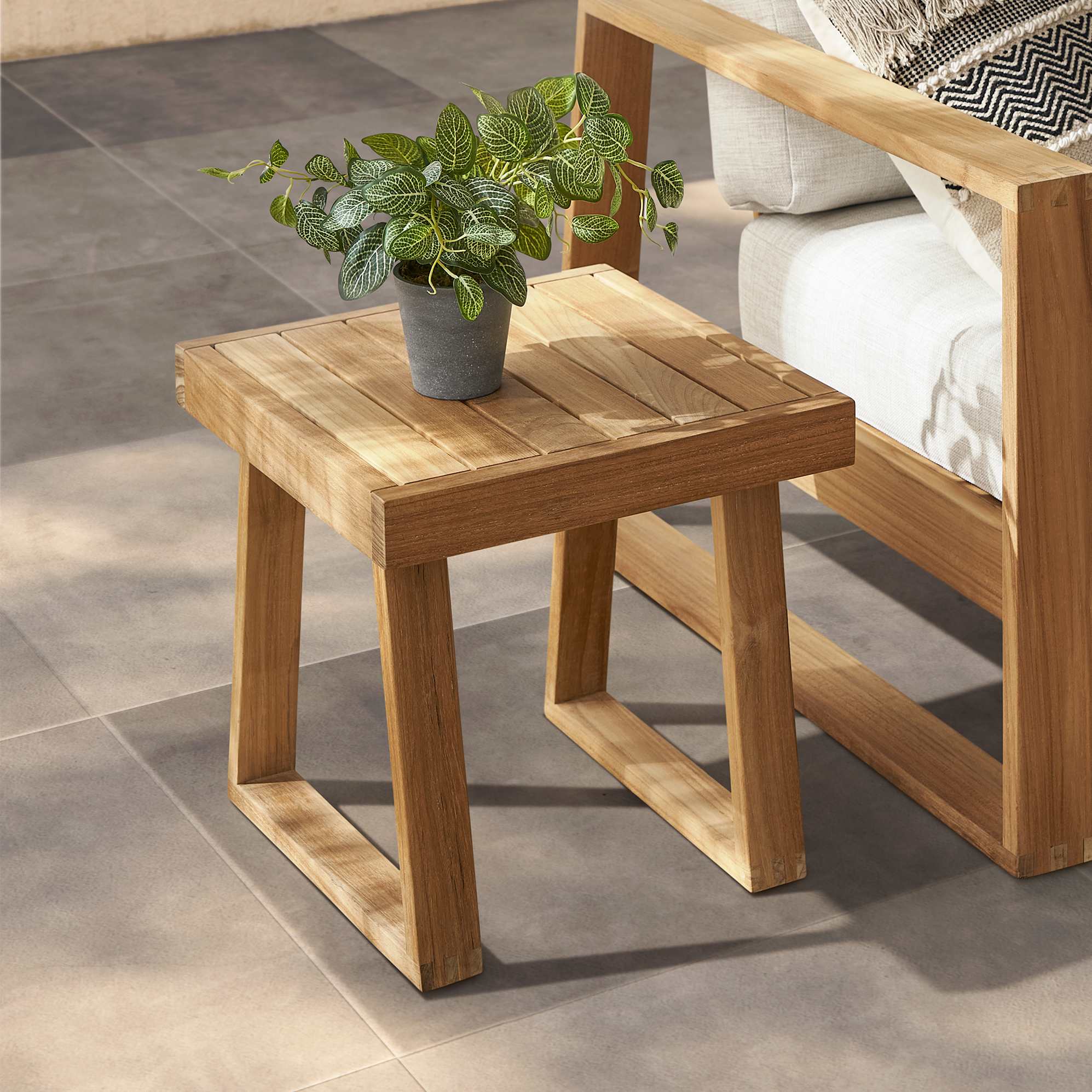 Rio Outdoor Teak Square Side Table 4