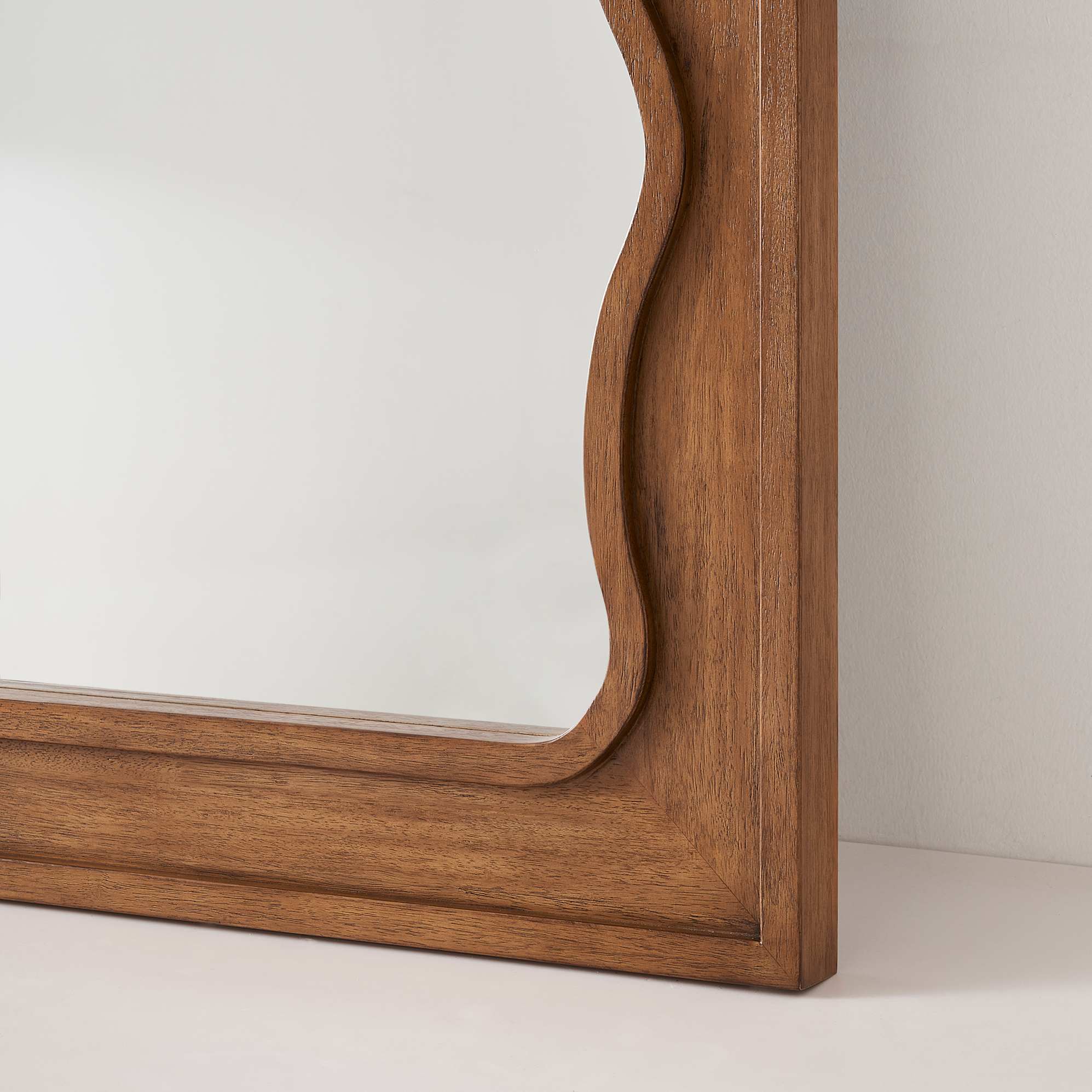 Serena Floor Mirror 2