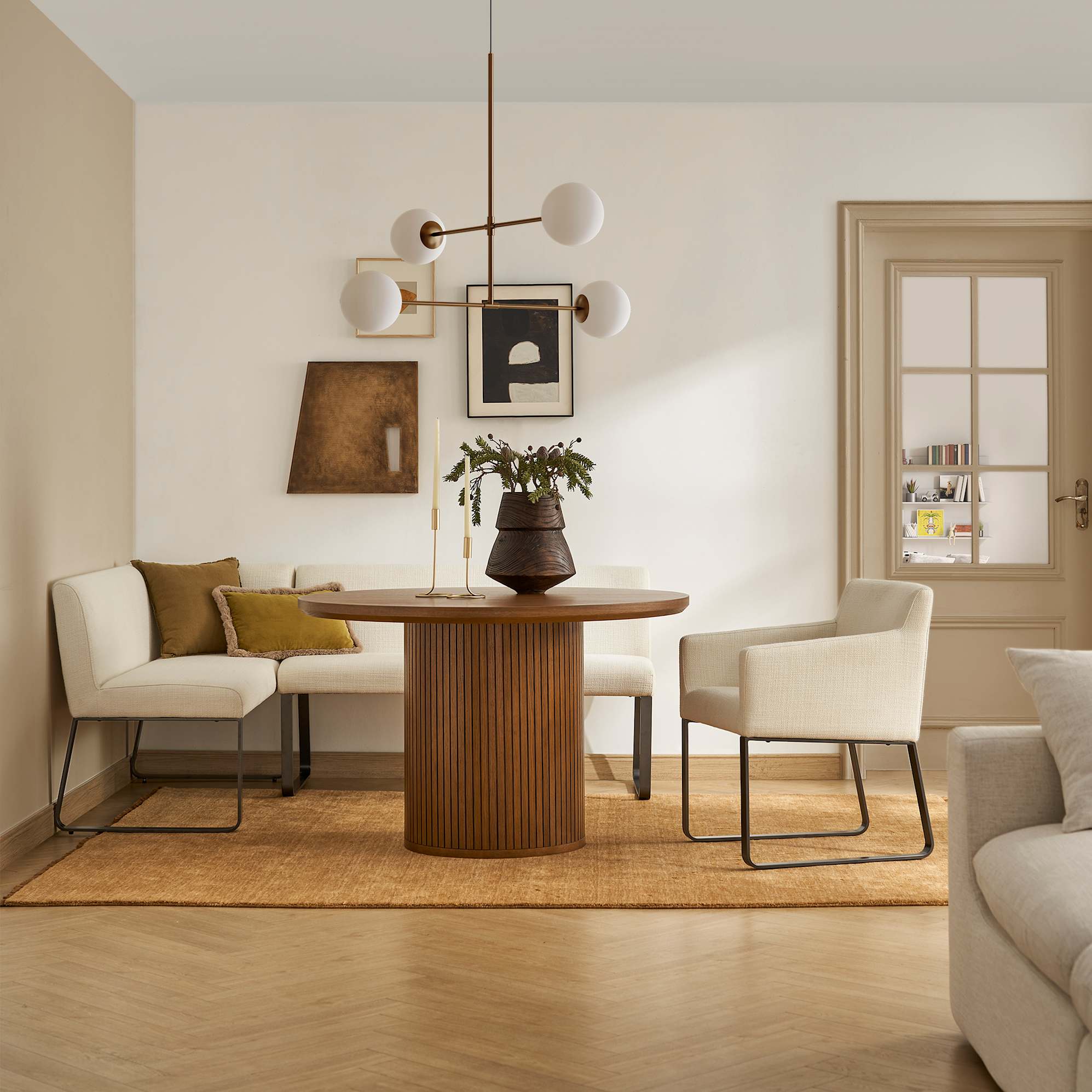 Harper Round Dining Table 47.2", Chestnut lifestyle
