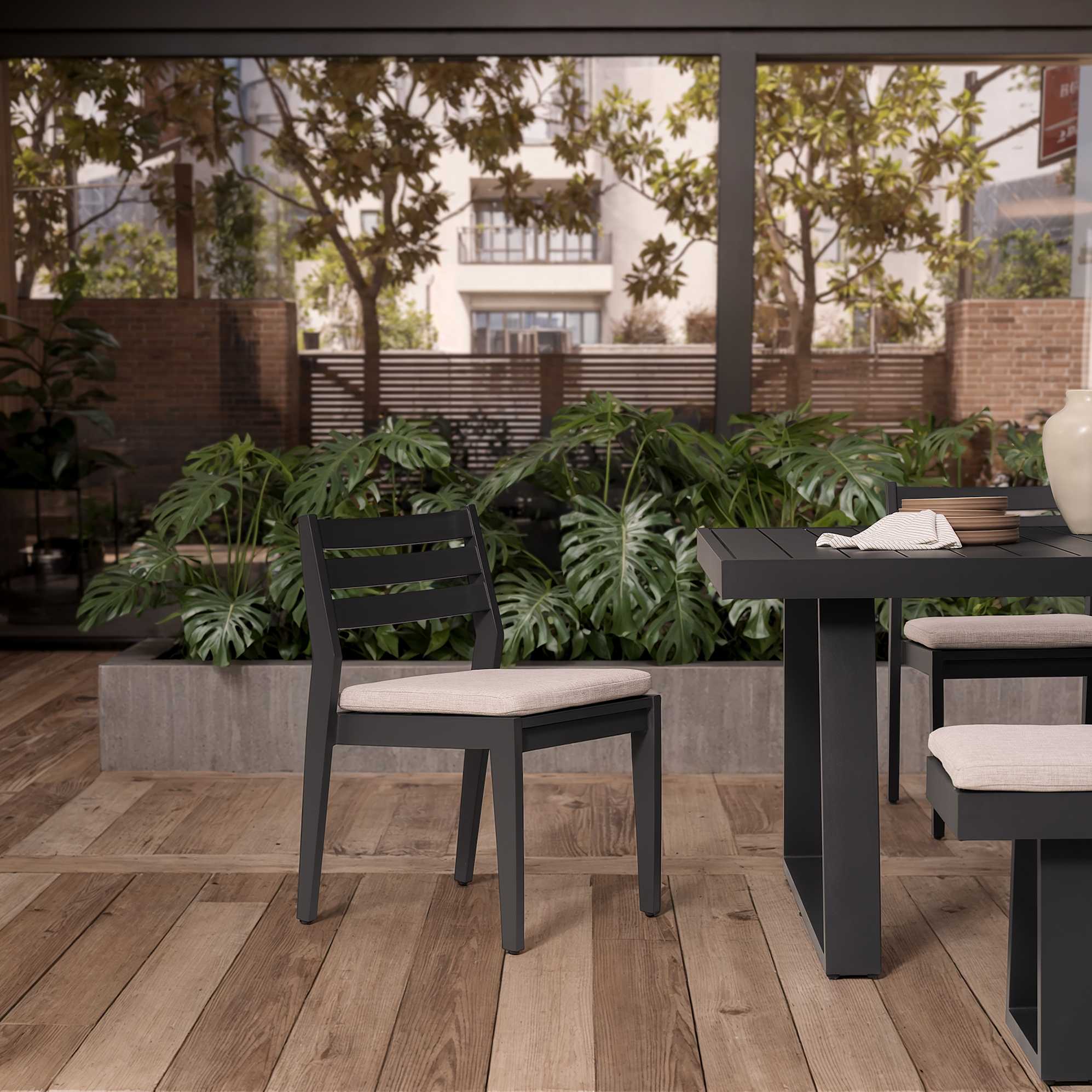 Rio Outdoor Build-Your-Own Dining Set 3