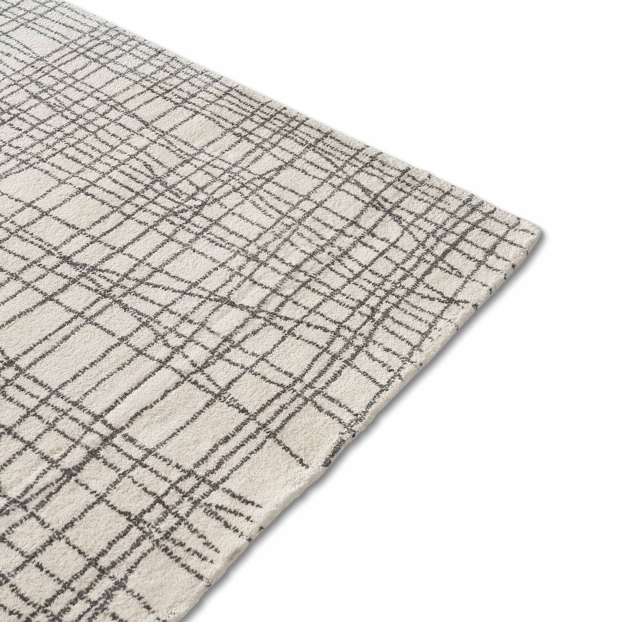 Dara Area Rug 2