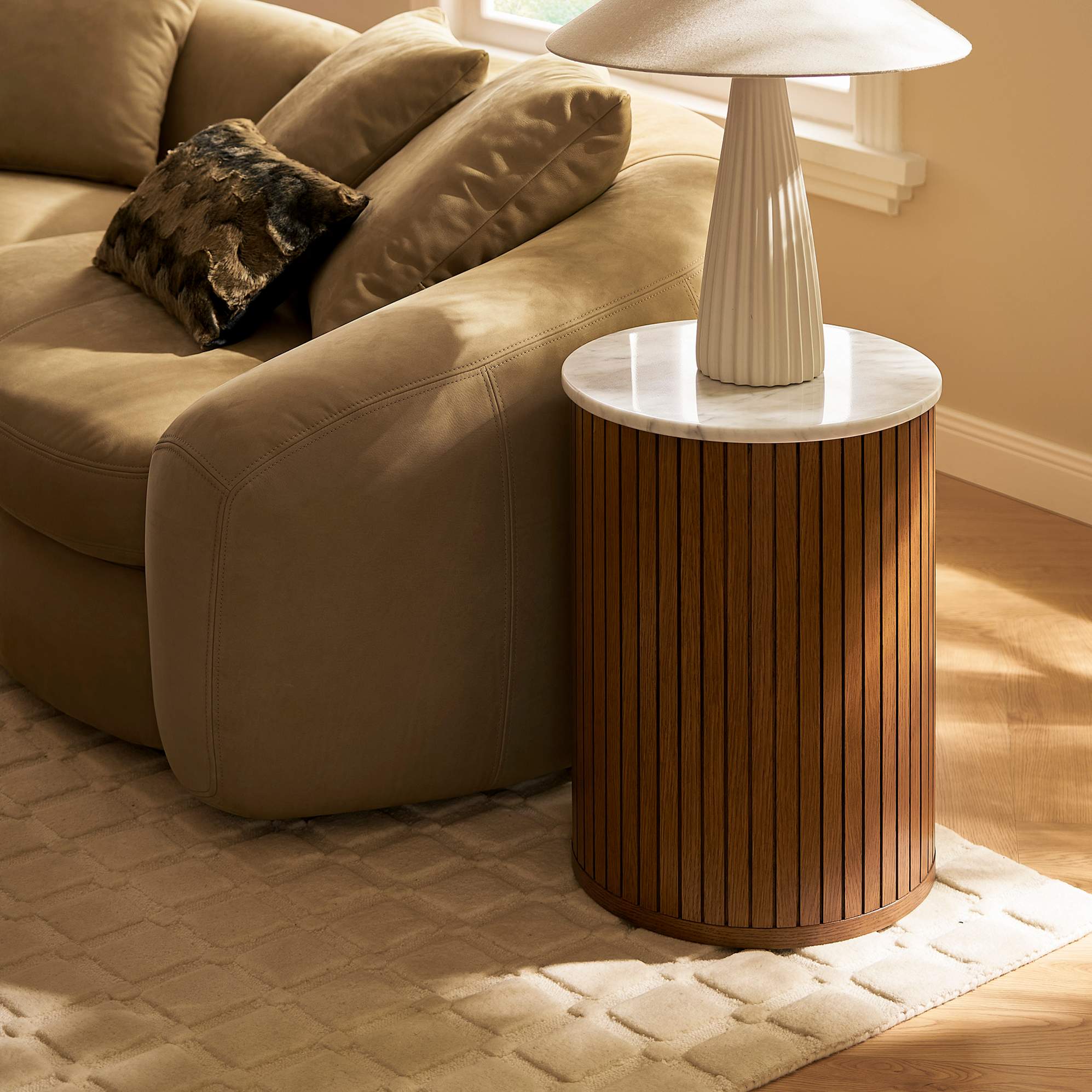 Harper Marble Side Table, Chestnut lifestyle
