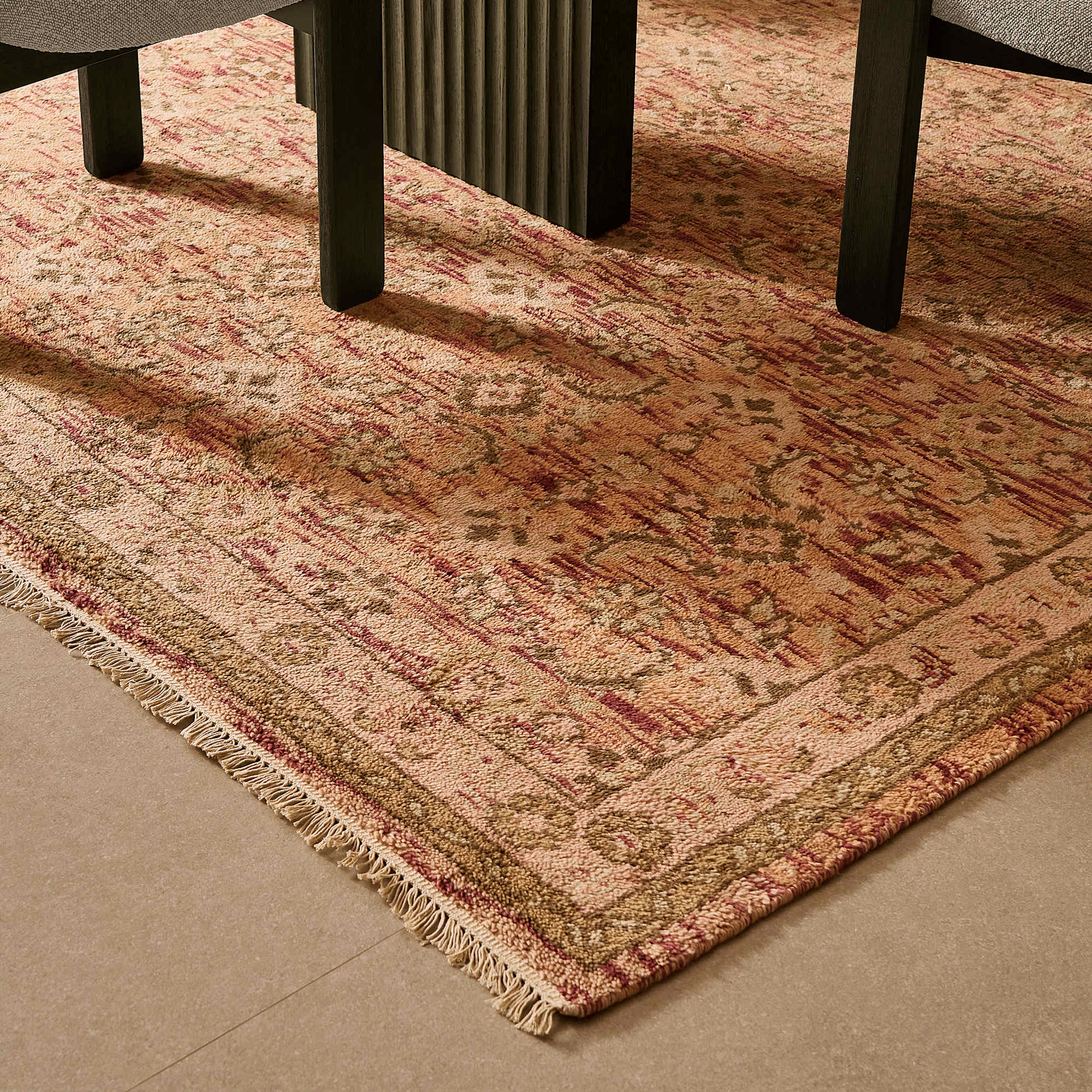 Cuzco Area Rug, Maroon, 153 x 244cm lifestyle