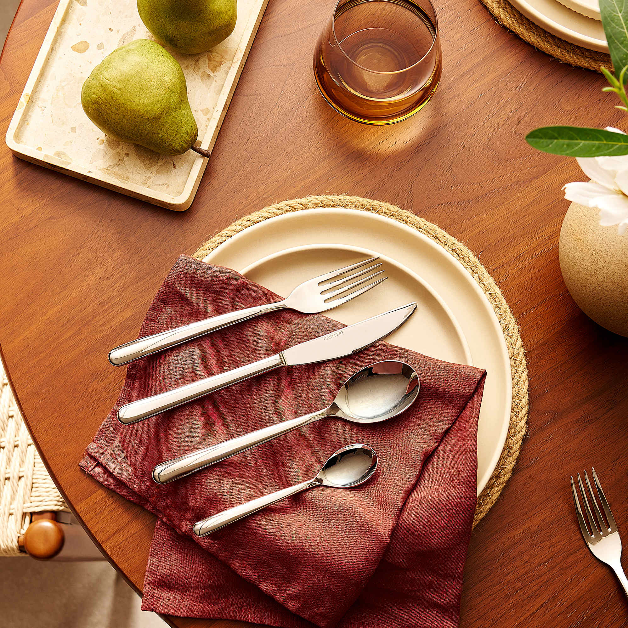Lennox 16-Piece Cutlery Set, Mirror Silver lifestyle