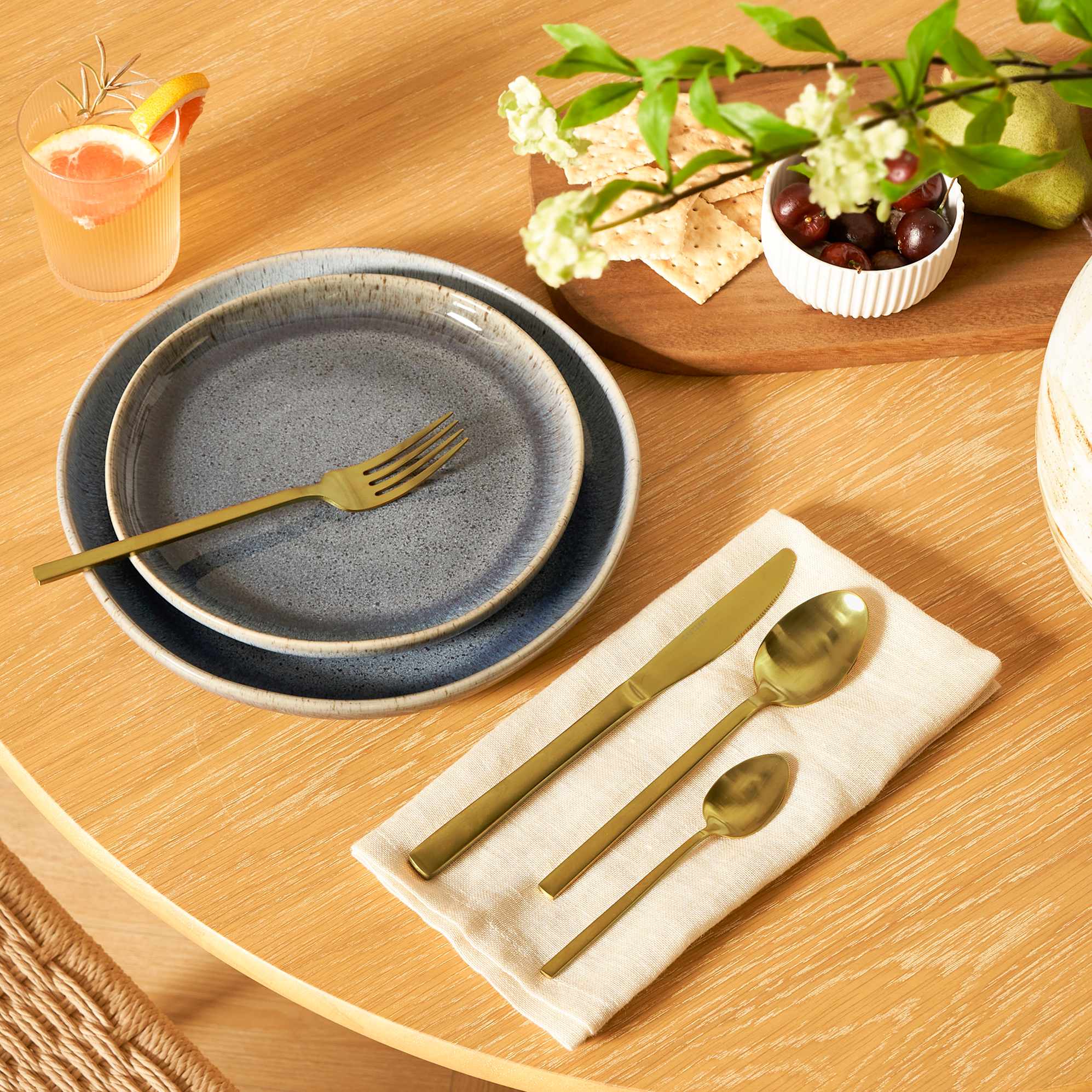 James 16-Piece Cutlery Set 3