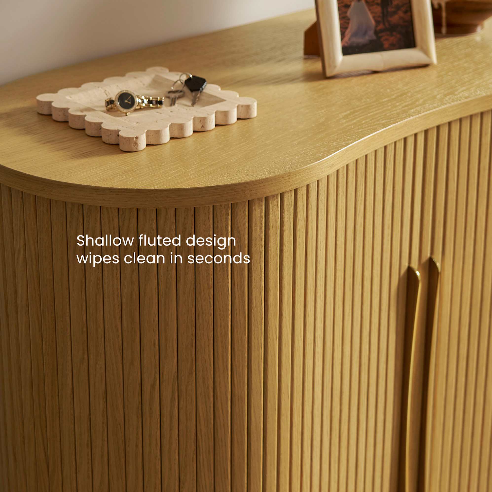 Harper Small Sideboard with Hutch 4