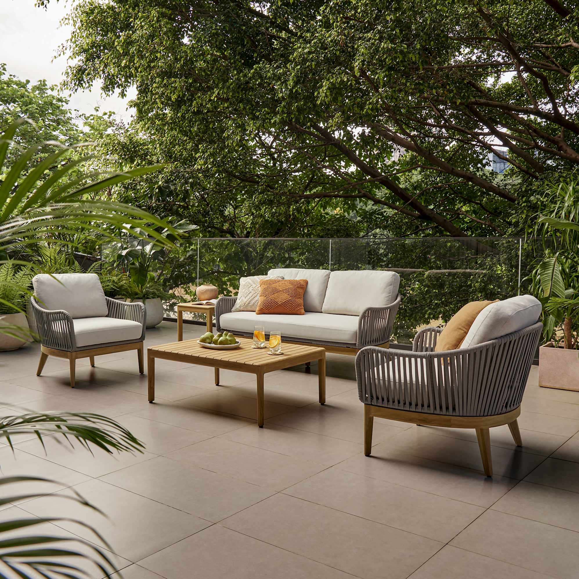 Isla Outdoor Lounge Chair 4