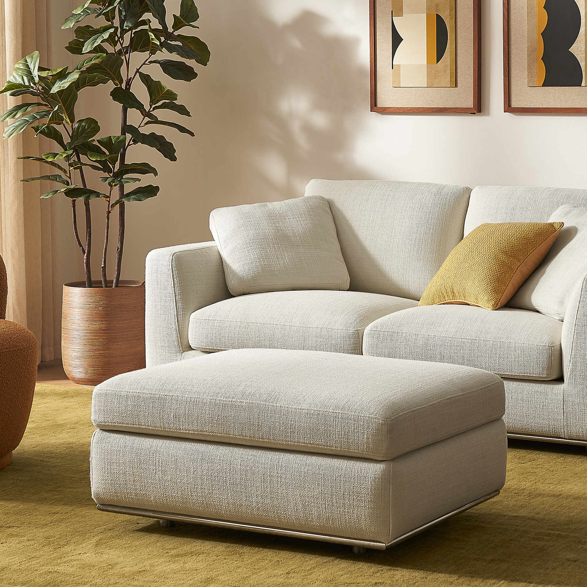 Hamilton Storage Ottoman 3