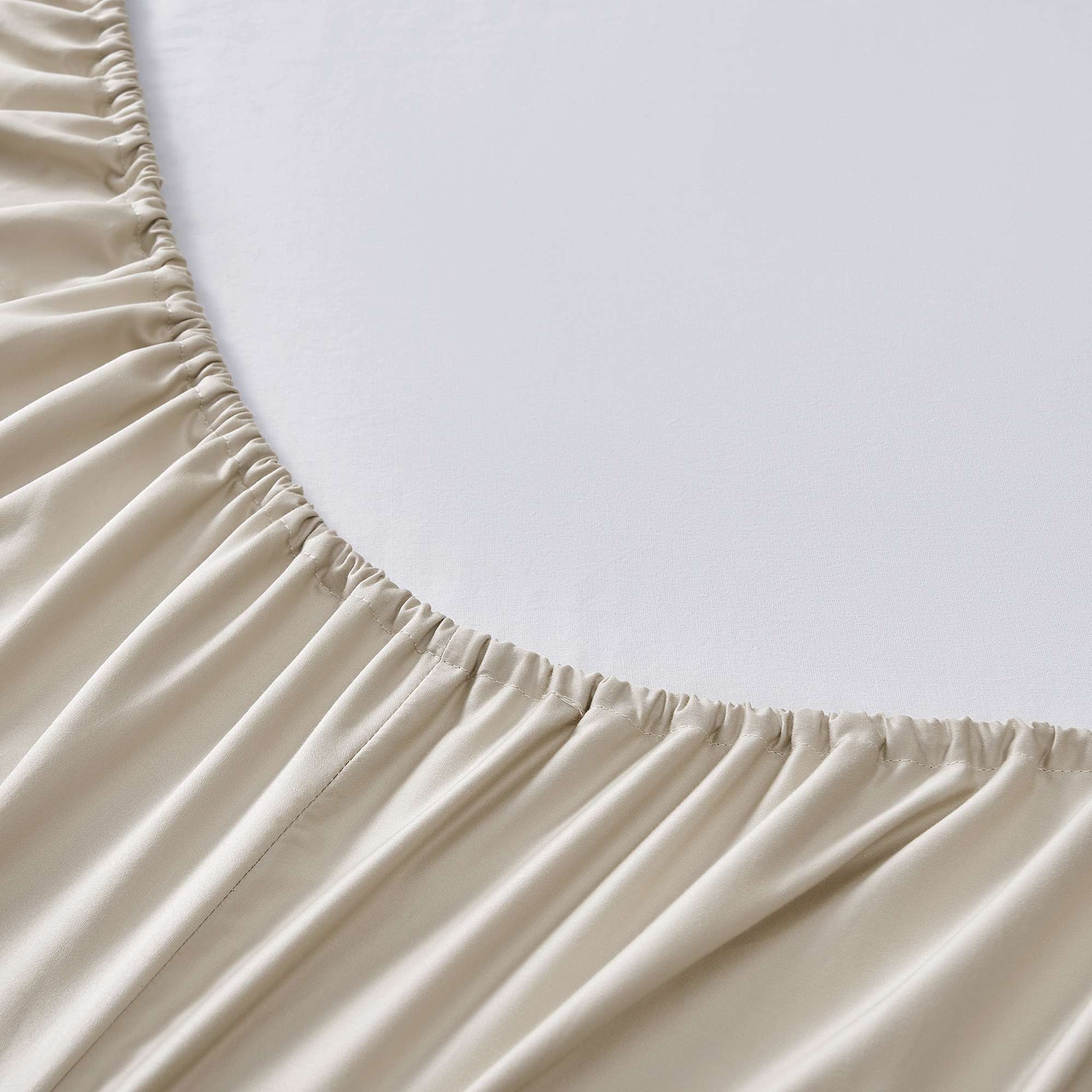 Luxe Egyptian Cotton Sateen Sheet Set & Duvet Cover 7