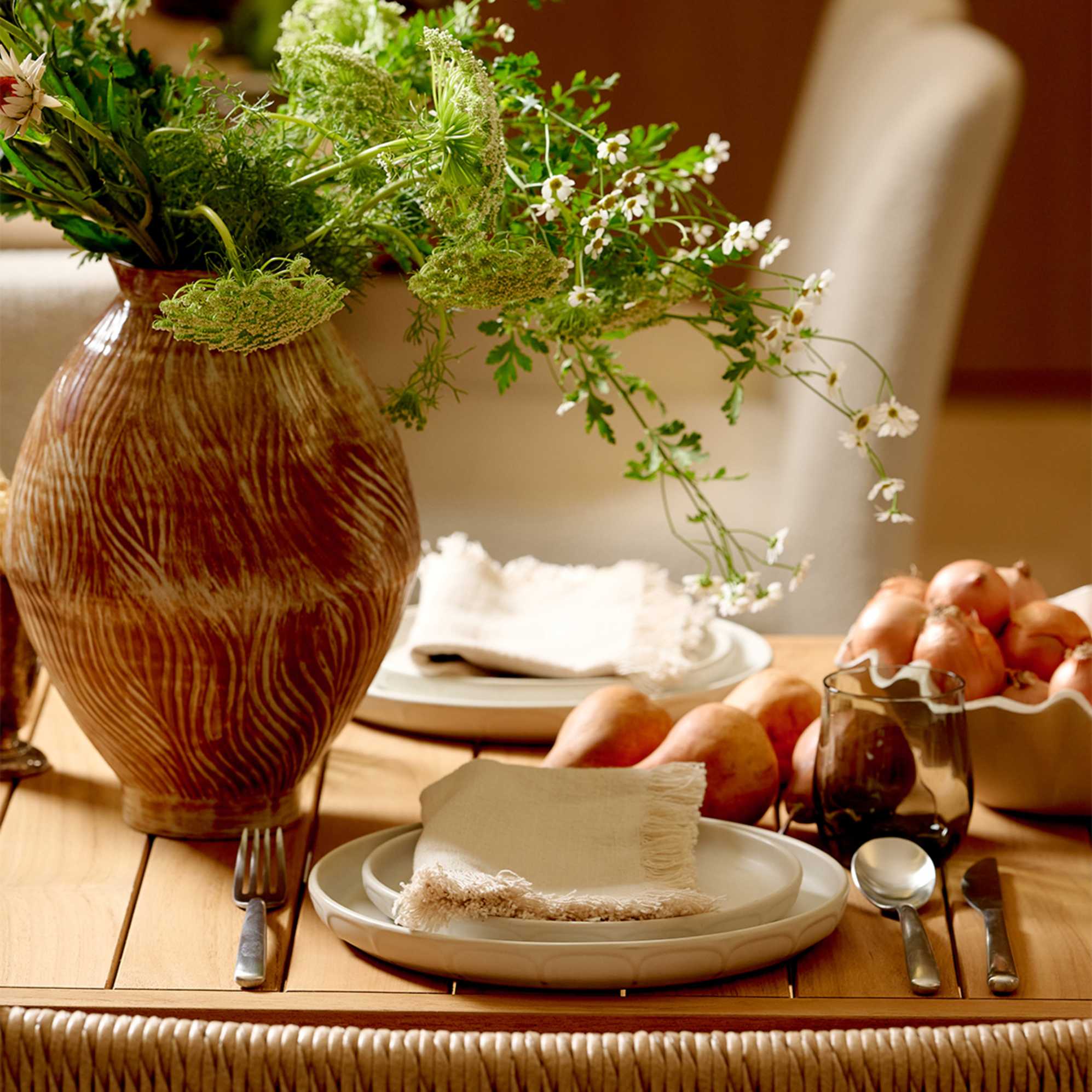 Lennox 16-Piece Cutlery Set 3