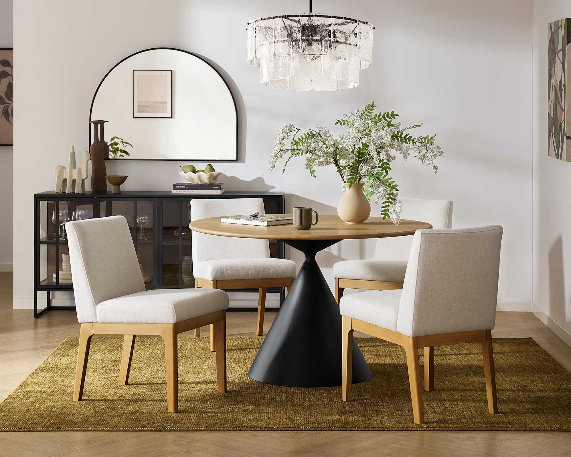 Forma Round Dining Table 2