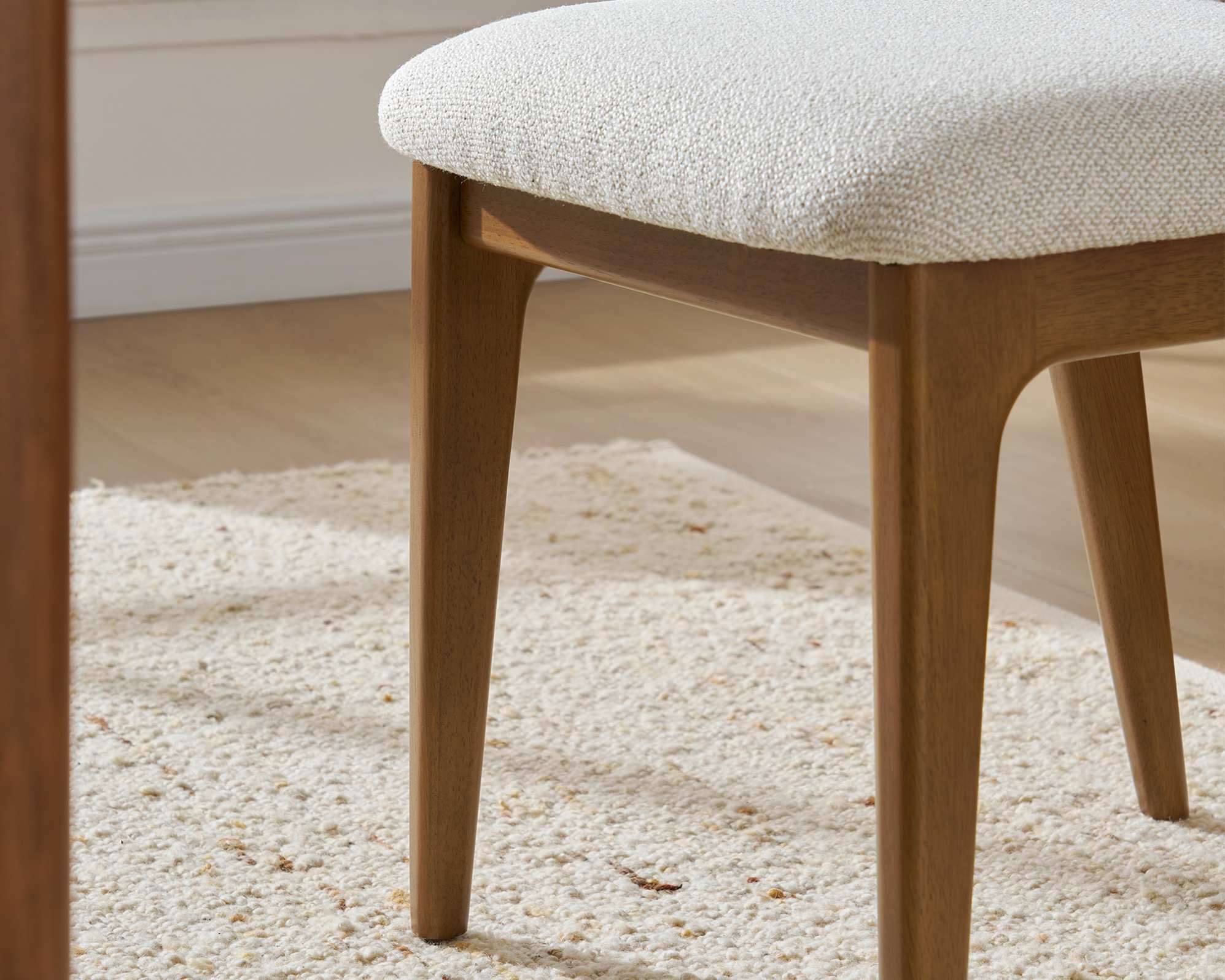 Forma Dining Table with Tavi Chair Set 7