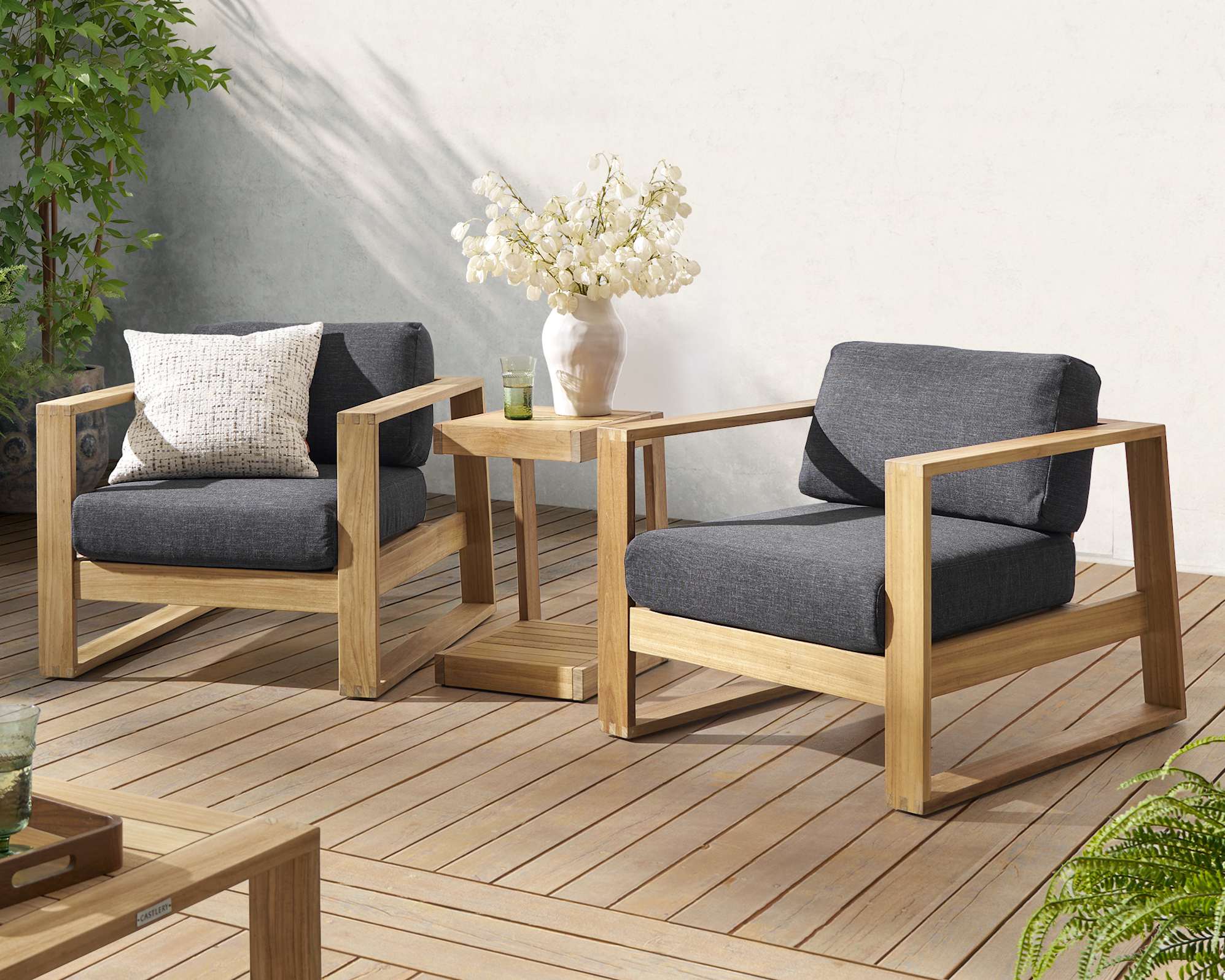Rio Outdoor Lounge Chair