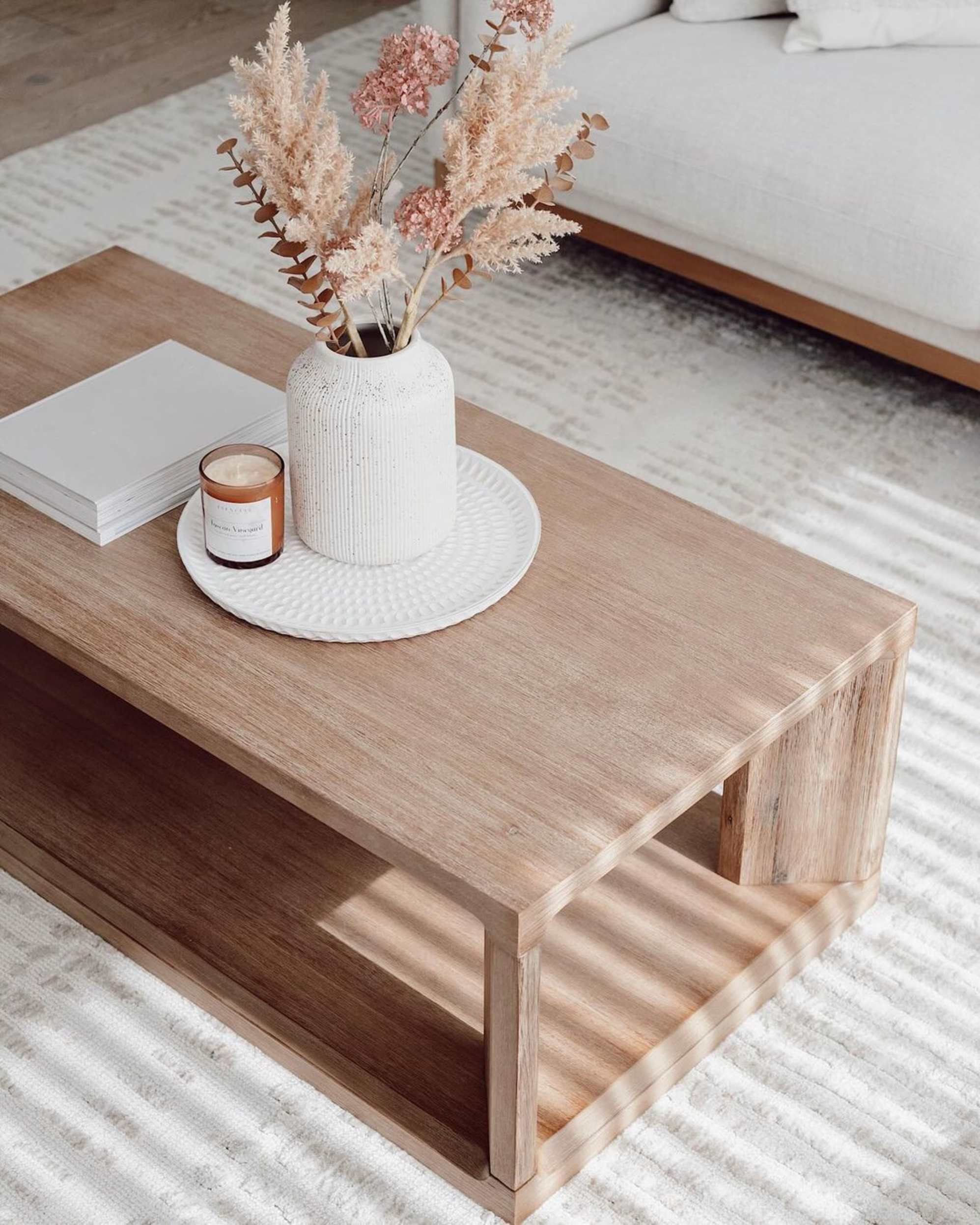 Instagram post by @megcaris.interiors - 3987