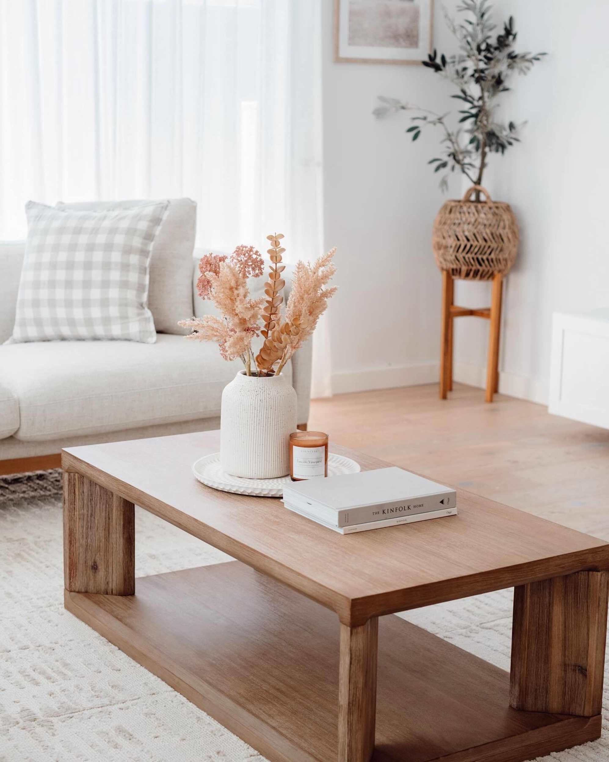 Instagram post by @megcaris.interiors - 6739