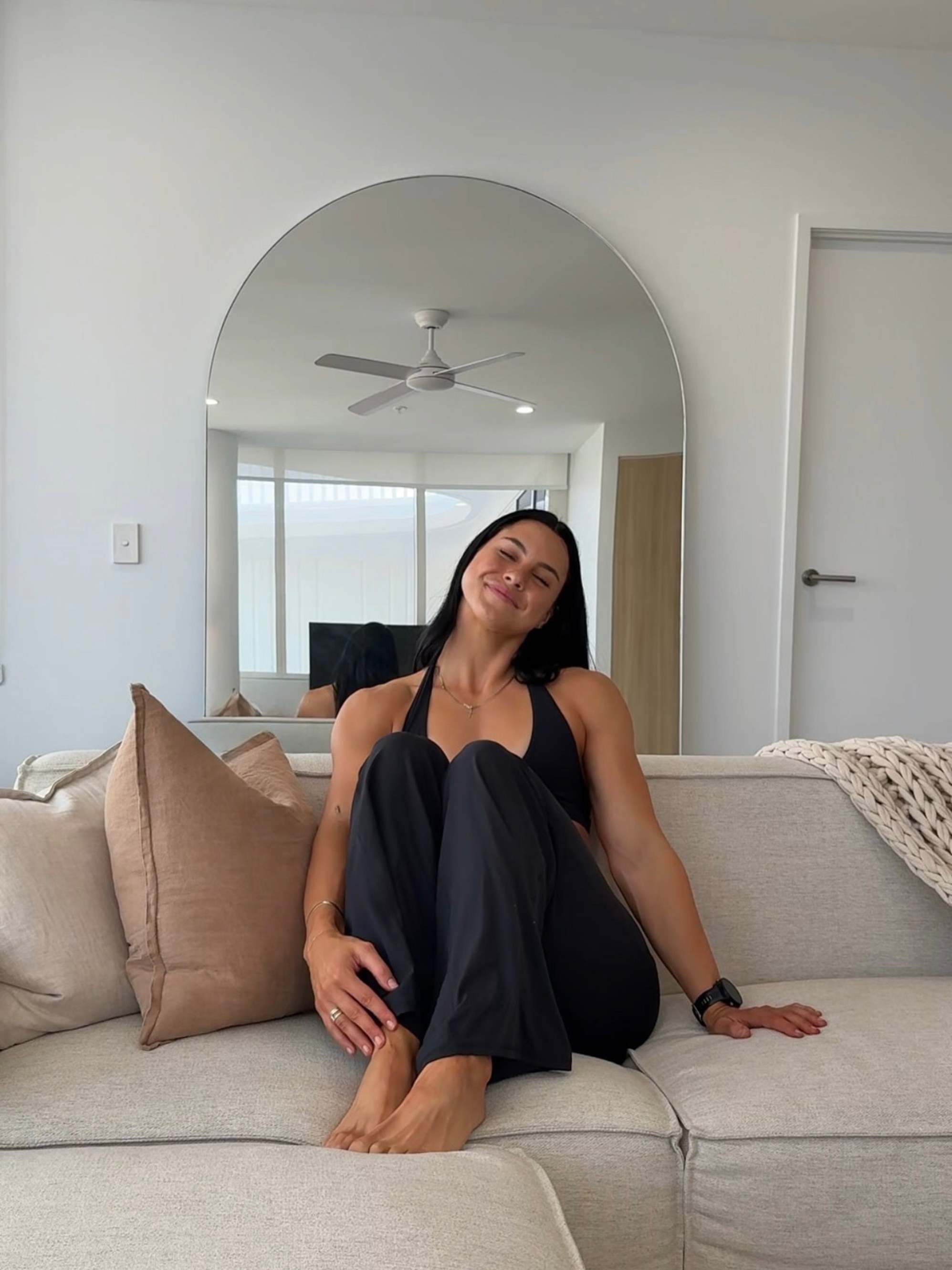 Instagram post by @desijohnsonn - 8168