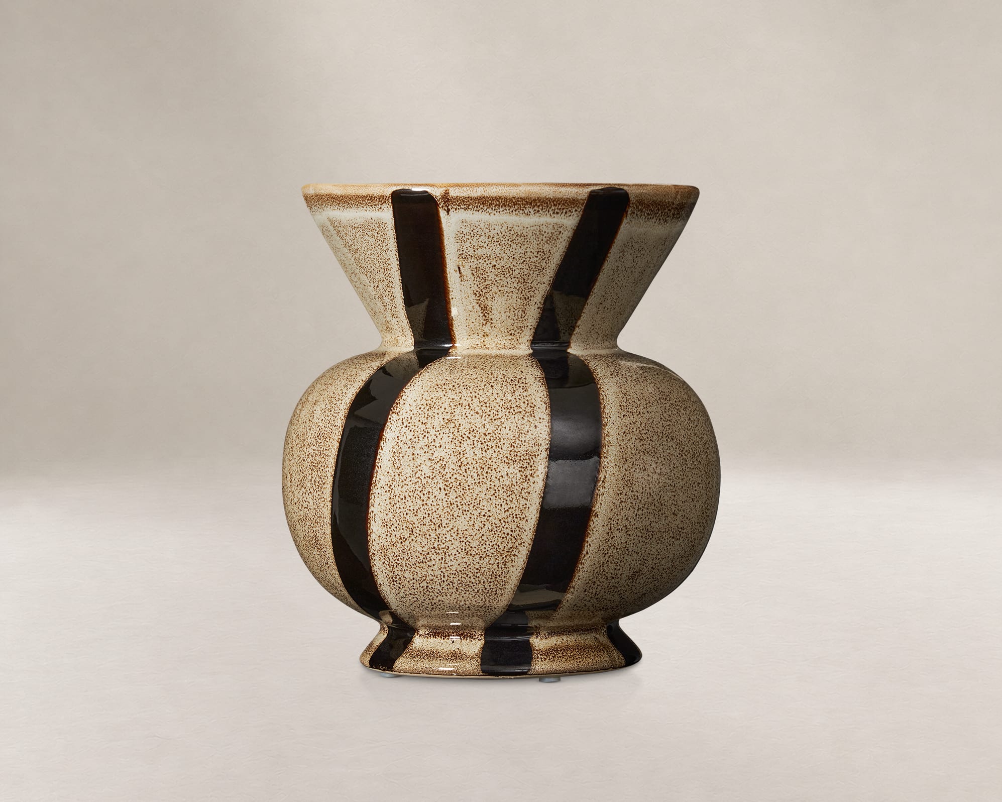 Clyra Ceramic Bulbous Vase 3