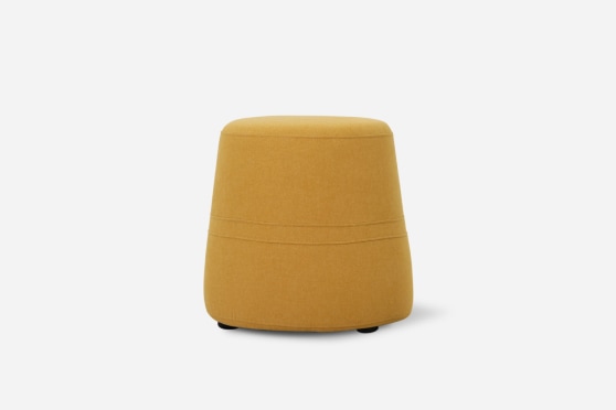 ottomans-poufs