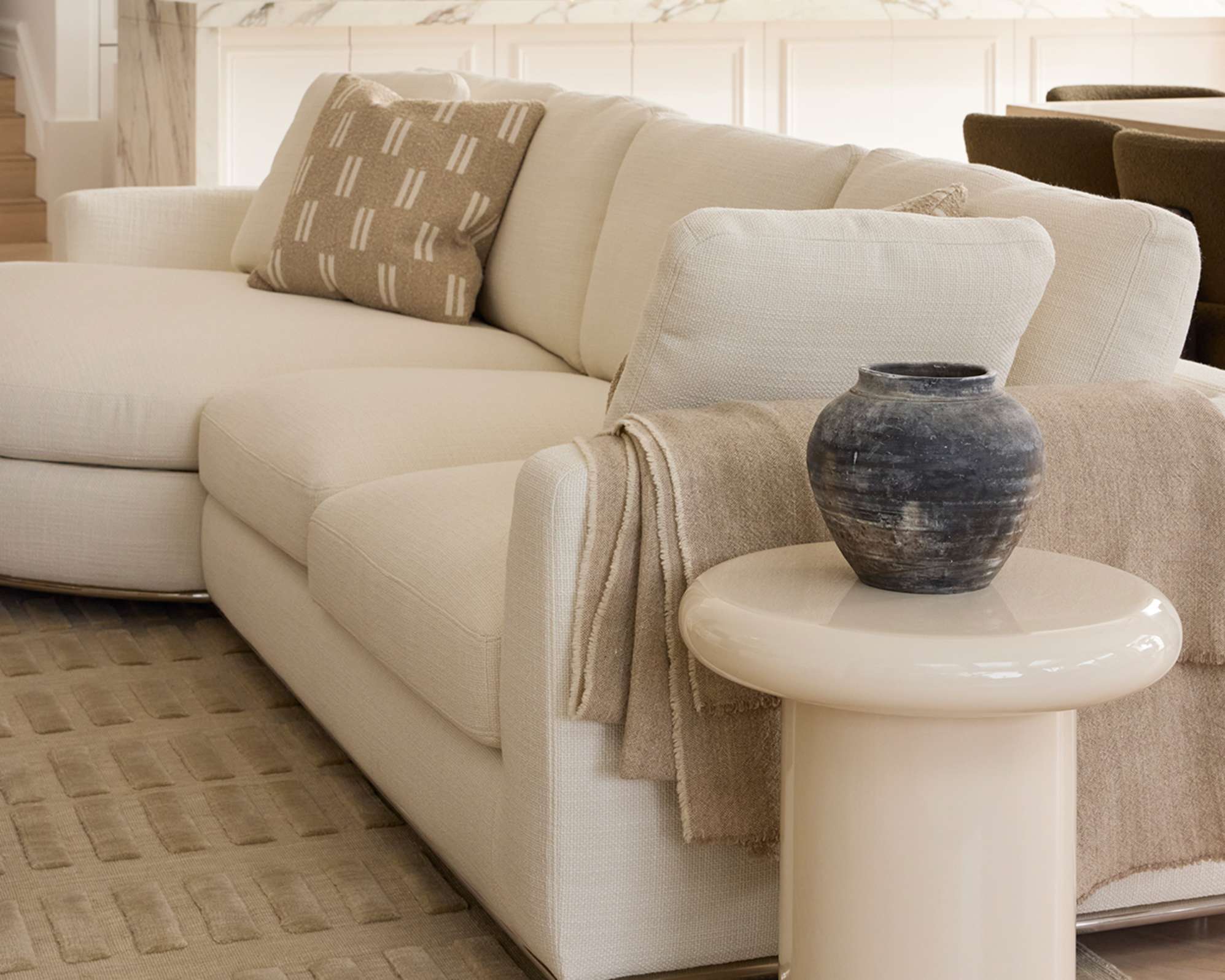 Hamilton Round Chaise Sectional Sofa 4