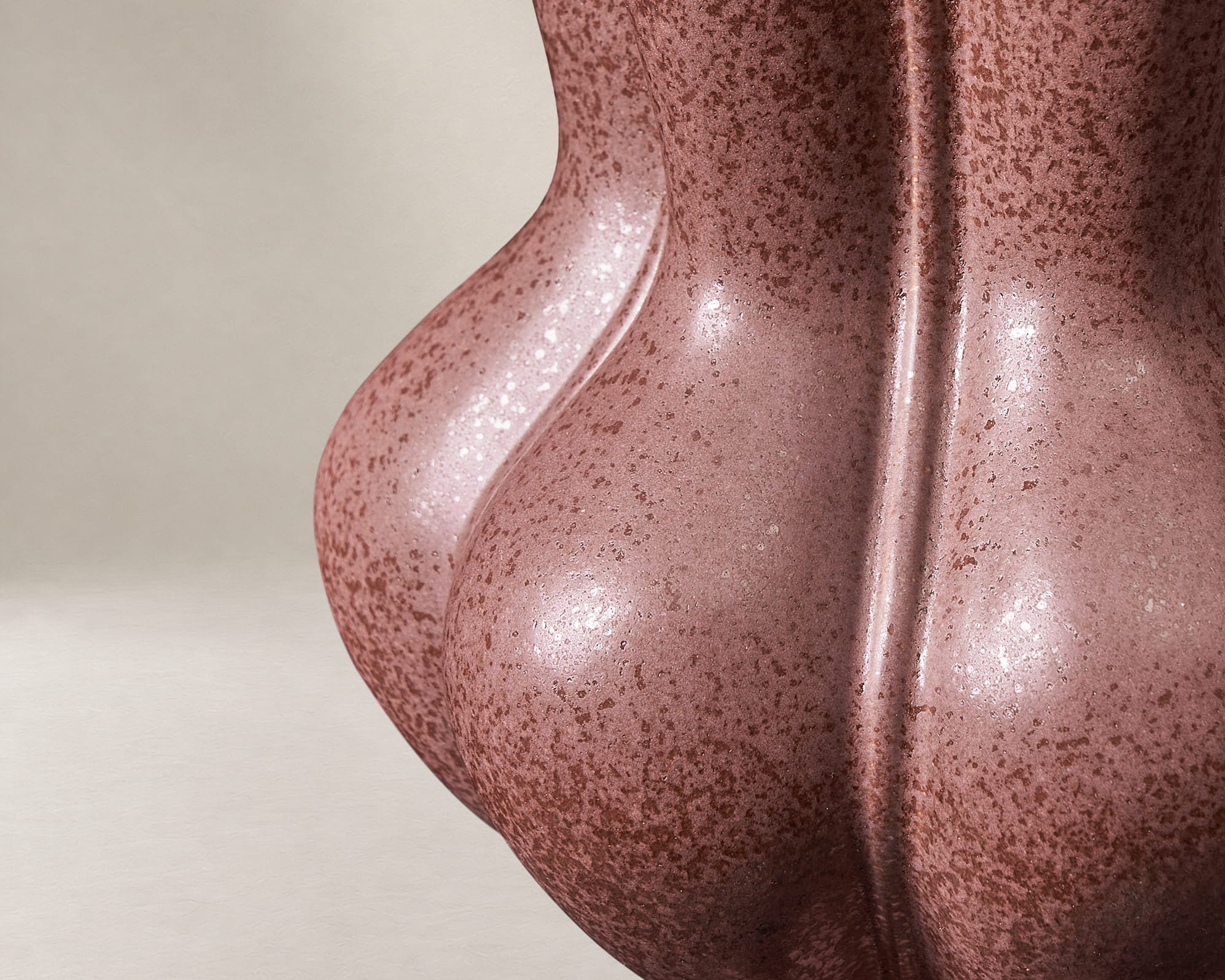 Fleurin Ceramic Calyx Vase 4