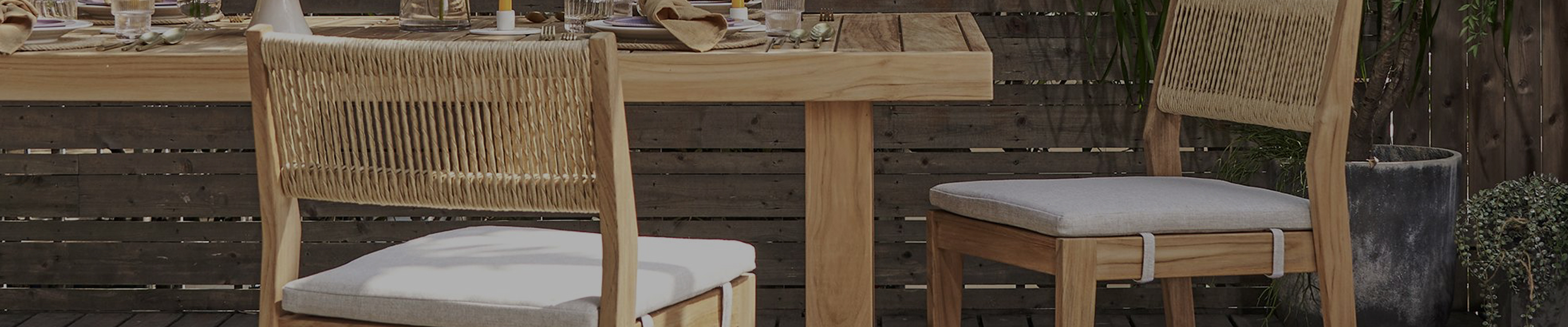 Outdoor Chairs & Bar Stools
