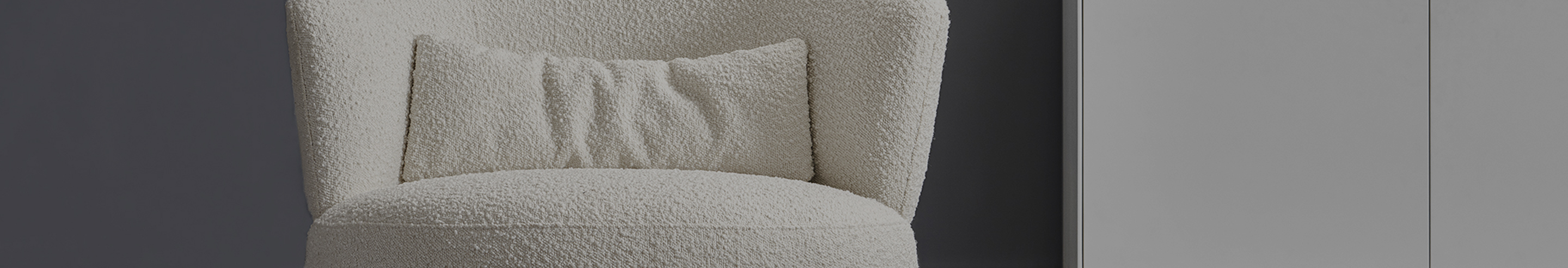 Swivel & Spinning Armchairs