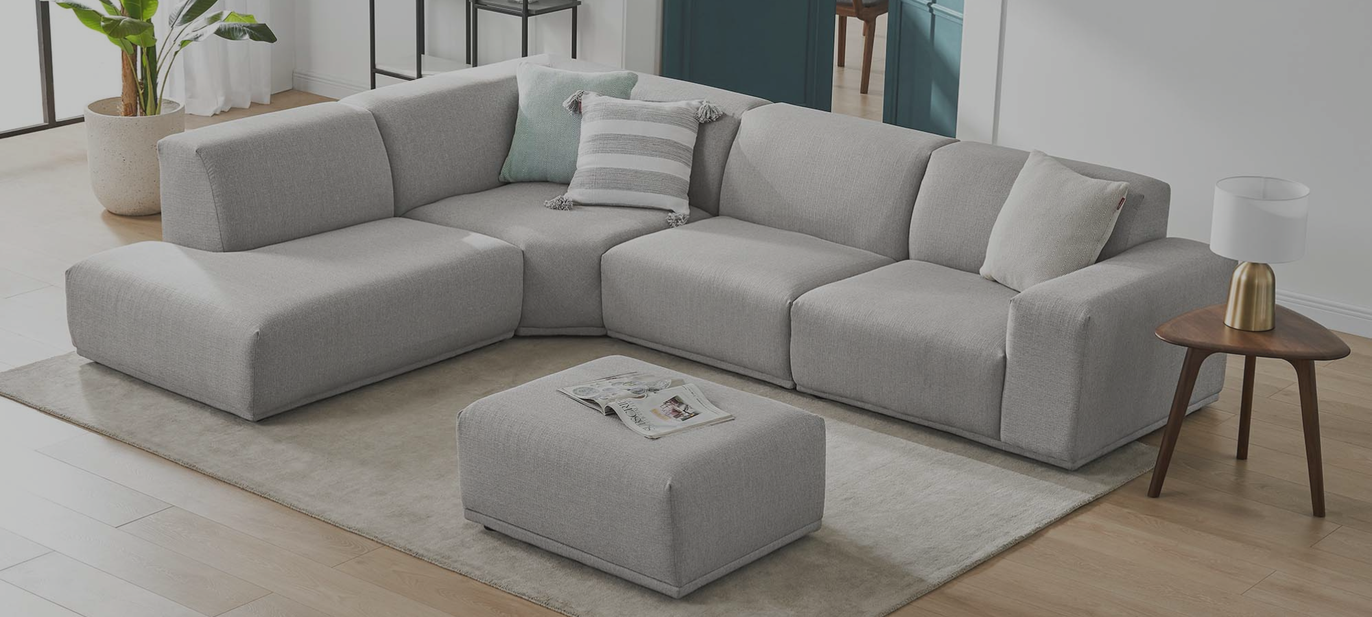 U- & C-Shaped Sectional Sofas