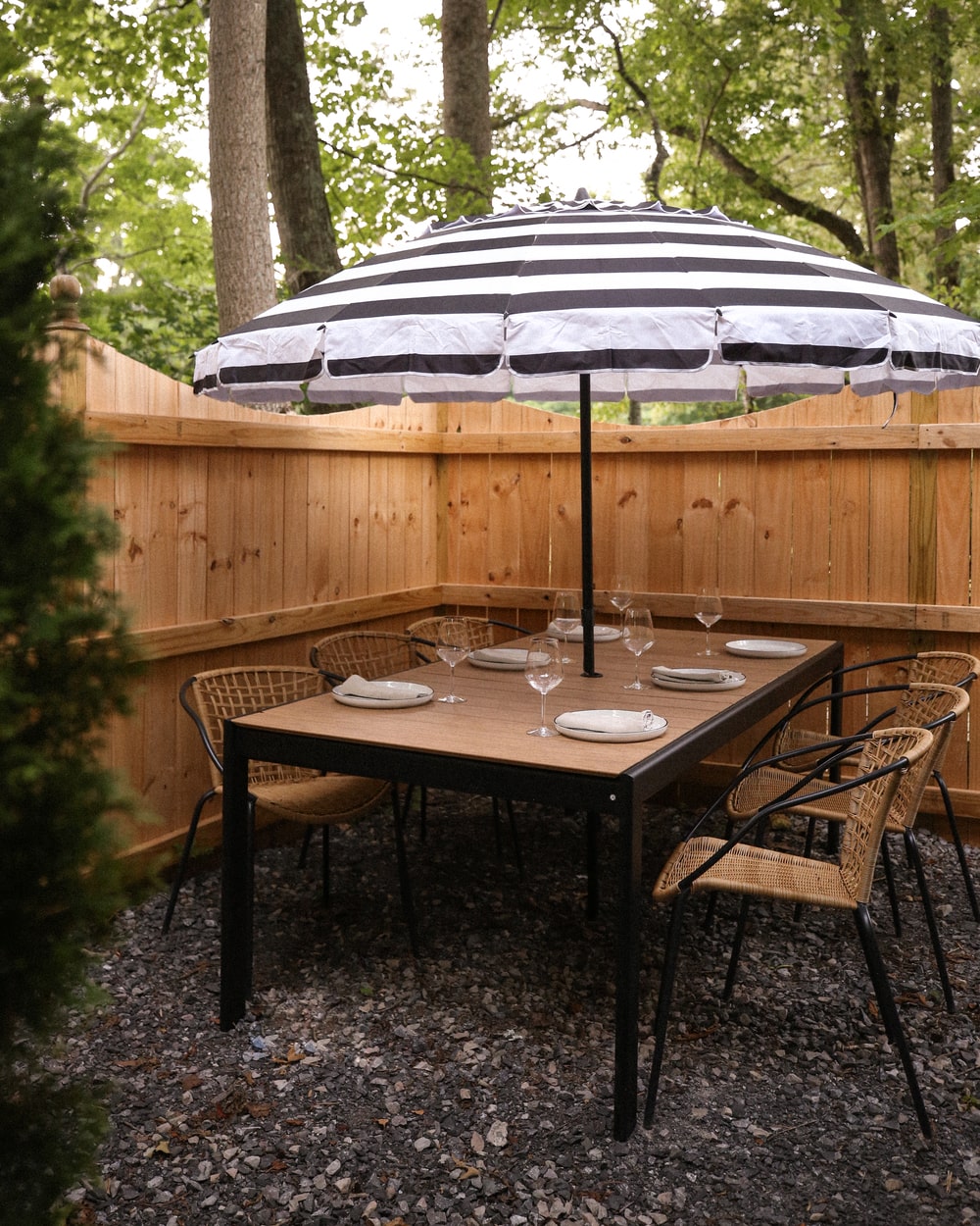 Castlery Outdoor Dining Table: Stylish Comfort for Every Patio 2 Castlery Outdoor Dining Table: Stylish Comfort for Every Patio