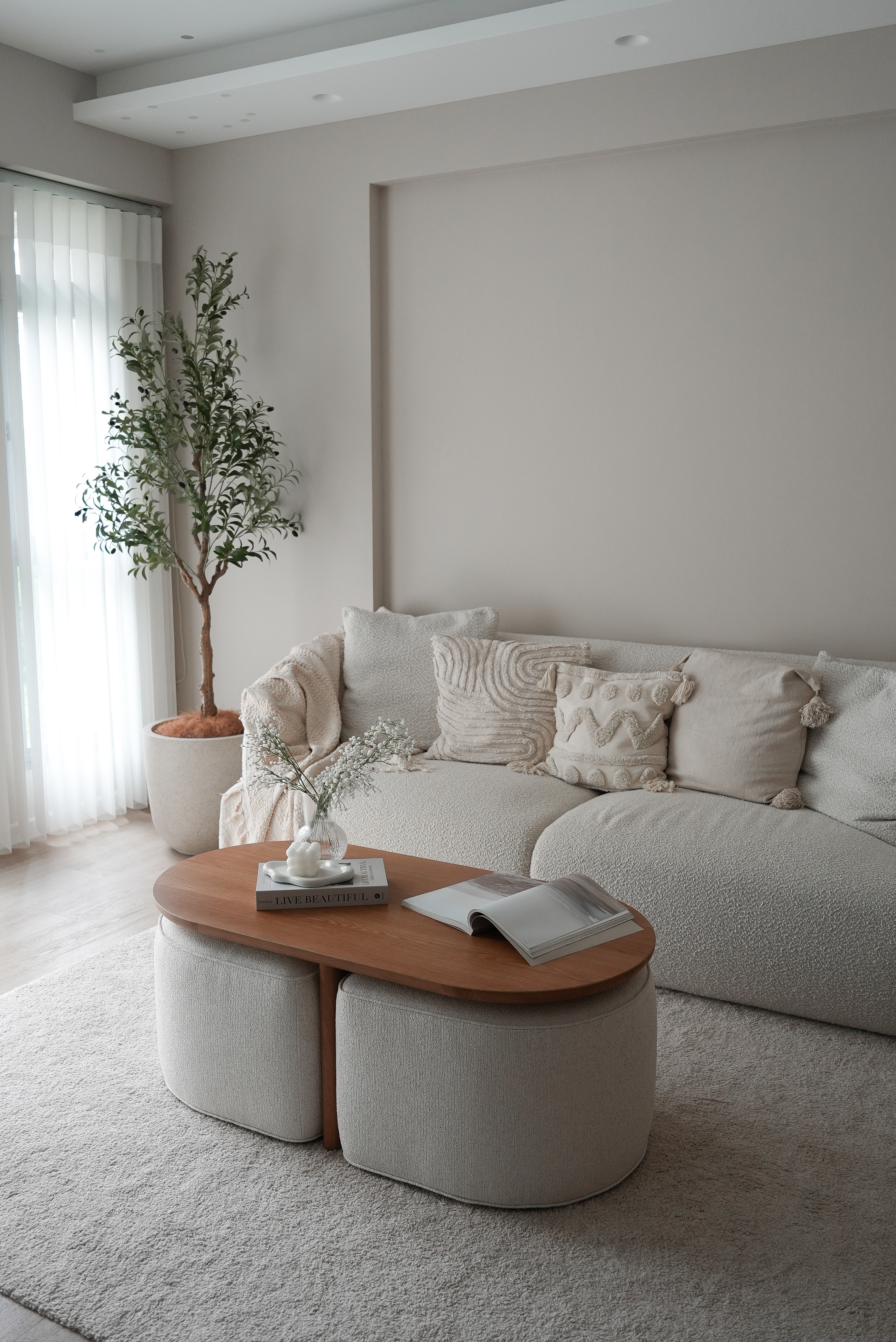 How to Style Curved Furniture | Castlery US