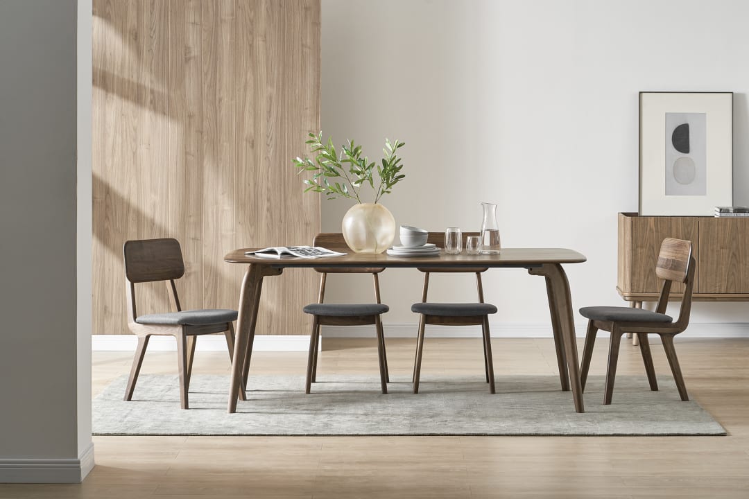 Vincent Dining Table Walnut With 4 Vincent Chairs Walnut Castlery United States